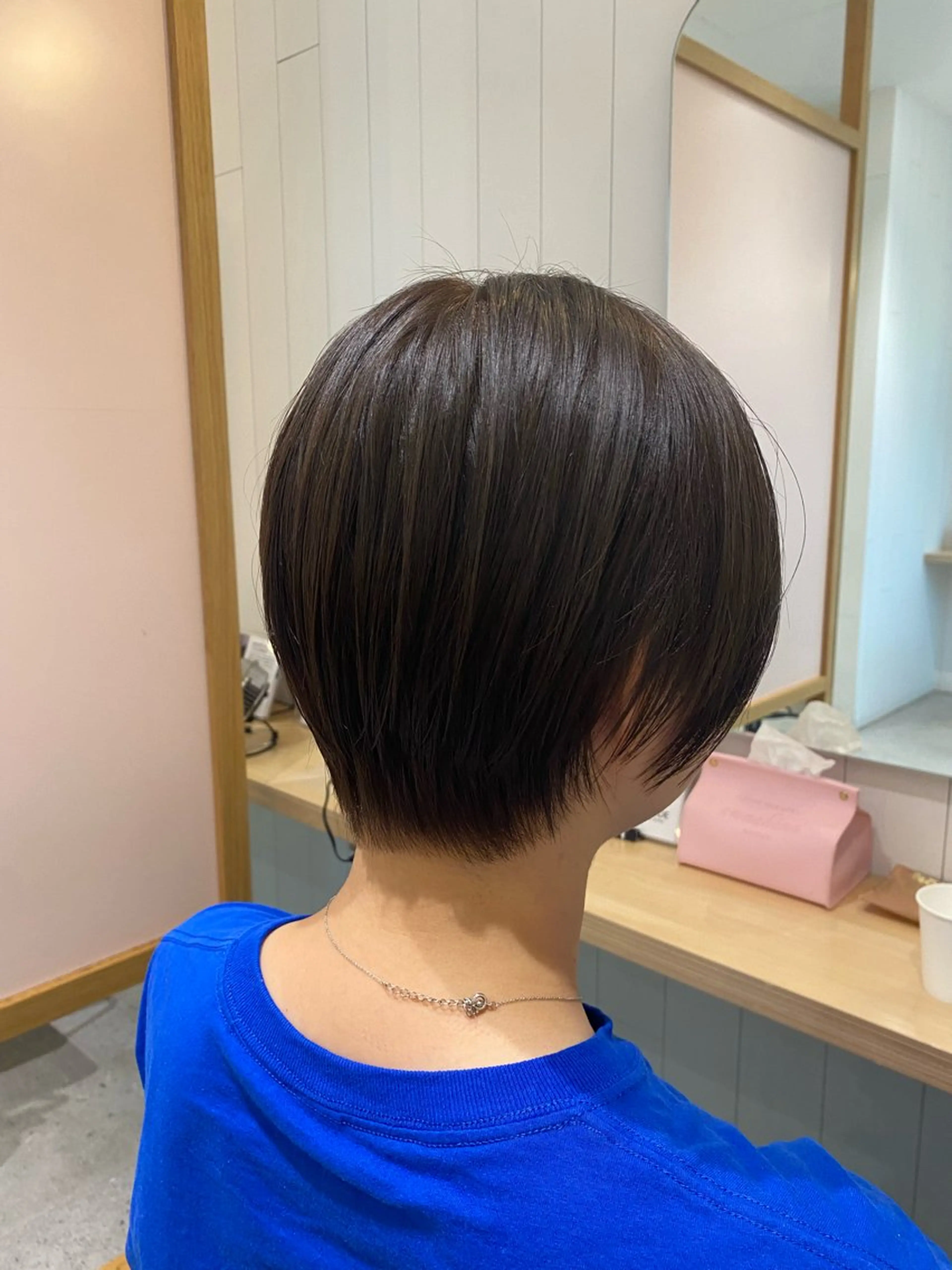 ショート エリア唯一🌈ᵕ̈* 派手髪モリヤ🌺のヘアスタイル