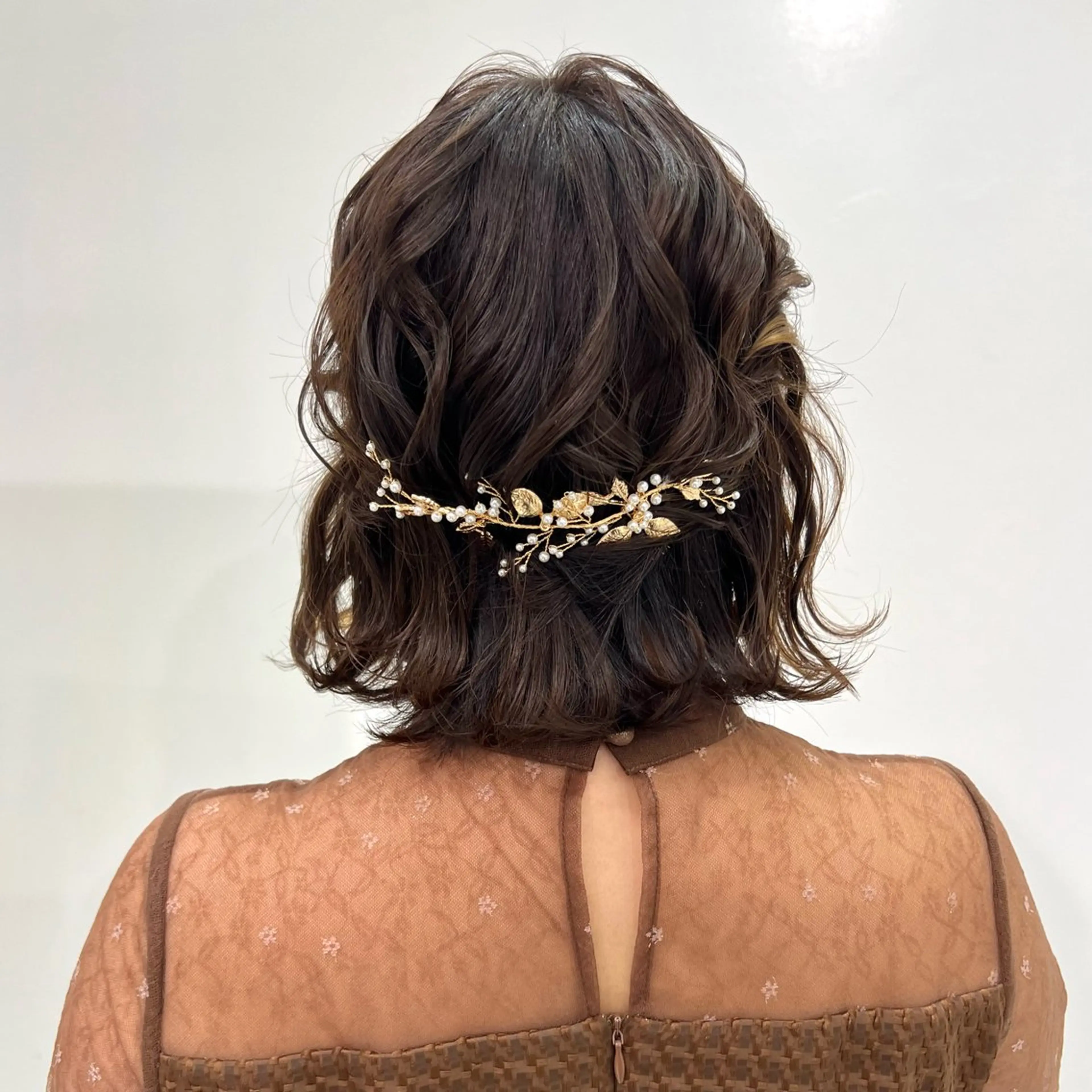 ミディアム ヘアアレンジ 結婚式・ブライダル ボブ ヘアセット GrandStory SHIBUYA所属・卒業式お呼ばれ🕊️ ヘアセット✴︎ミキのヘアスタイル