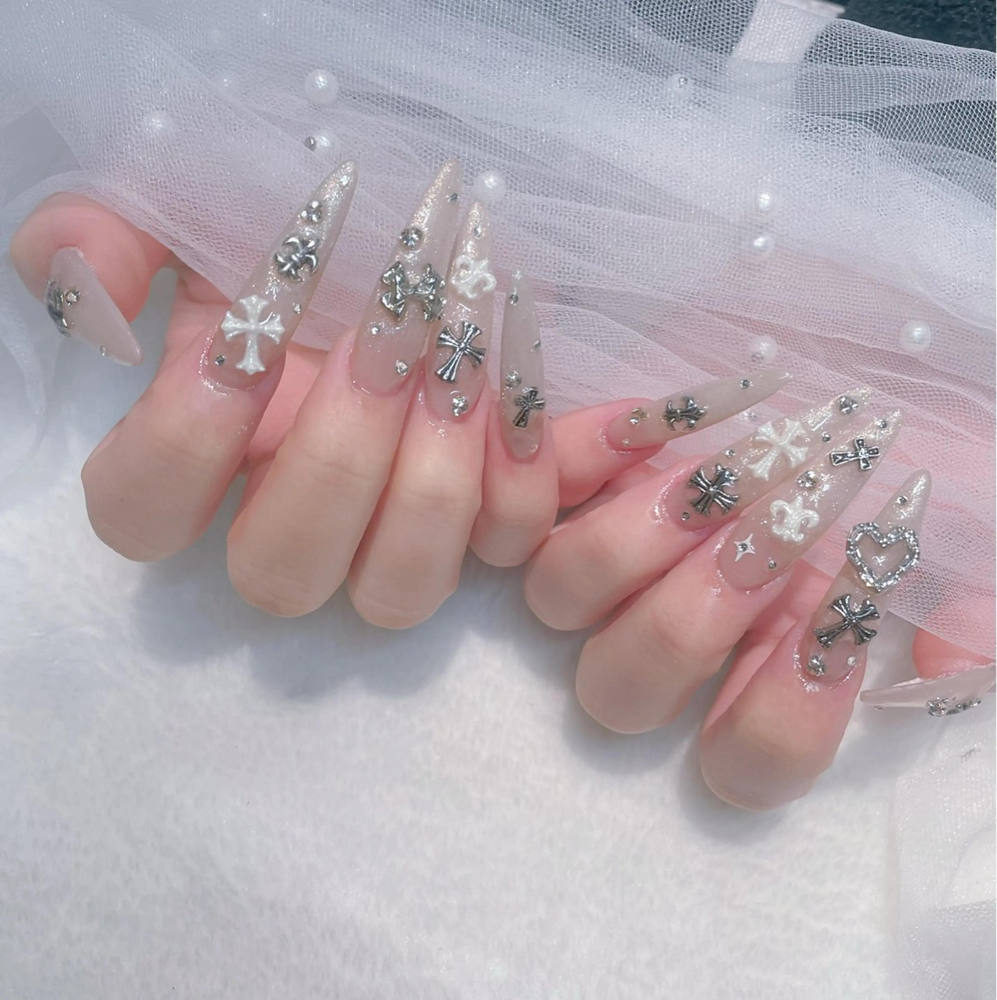 ネイル ハンドネイル I-nail Moeのネイルデザイン