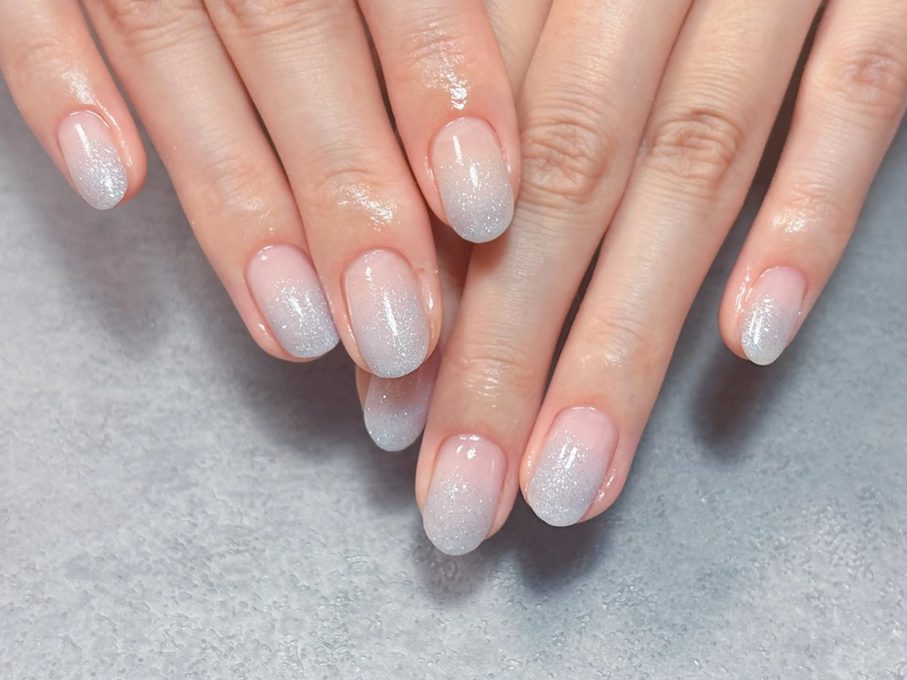 ネイル アートネイル オーロラネイル ブルー チークネイル フラッシュネイル ハンドネイル ゆ か_Nails💫のネイルデザイン