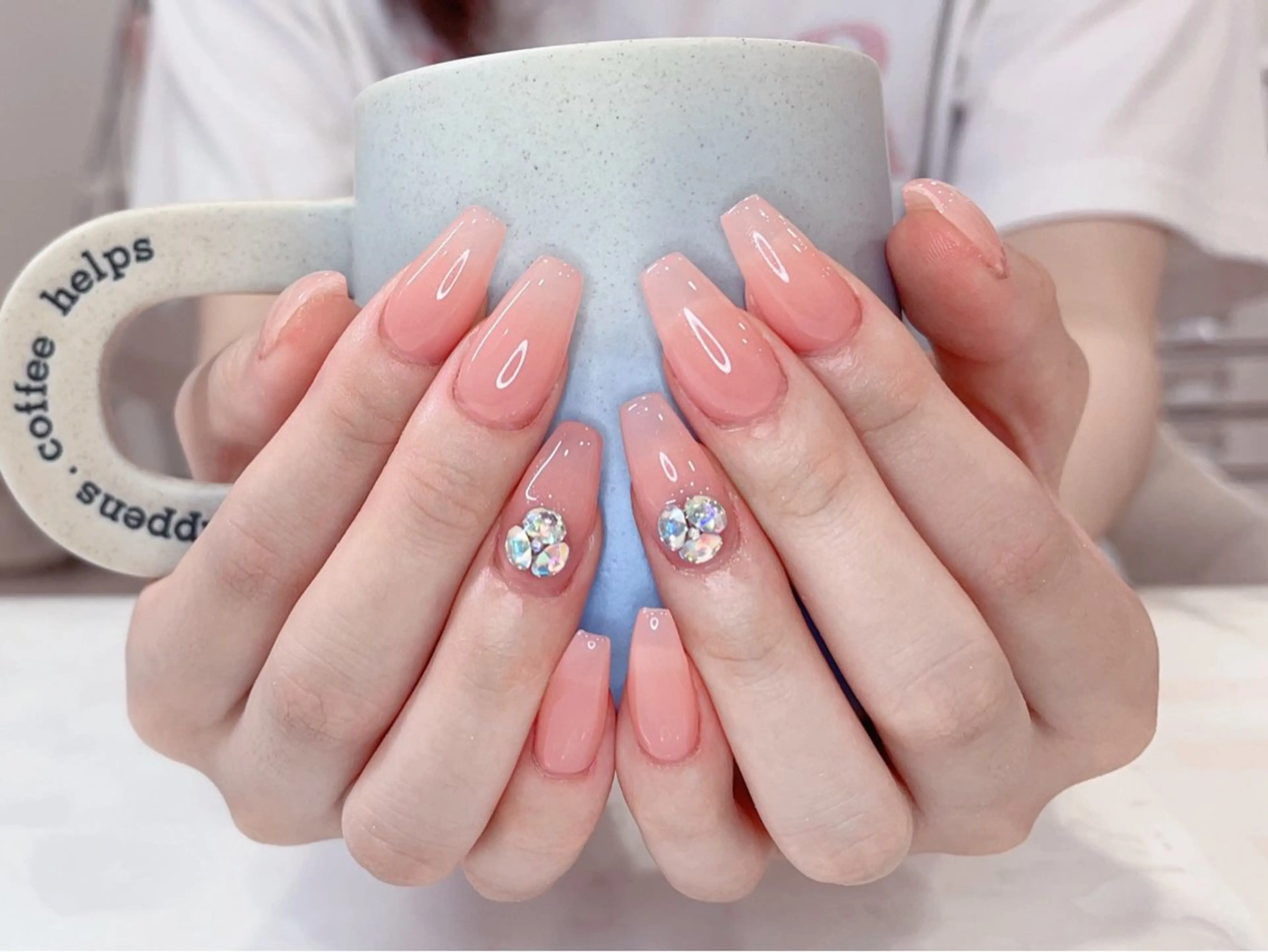 ネイル ストーンネイル ハンドネイル Nail Salon KINA 心斎橋店のネイルデザイン