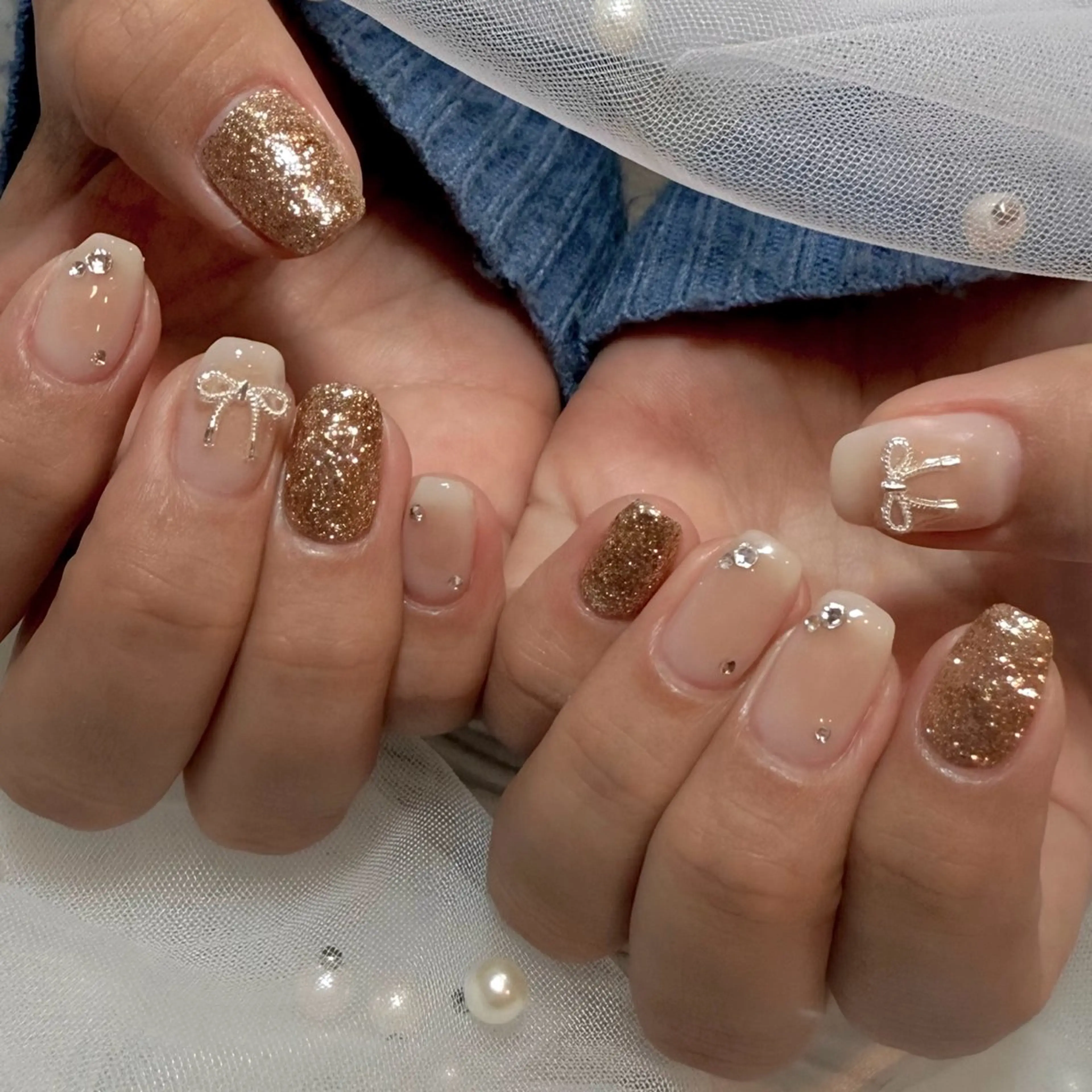 ネイル ガーリー 韓国ネイル オフィスネイル リボン シンプルネイル ハンドネイル Reilly nail.所属・Reillynail レイリーネイルのネイルデザイン