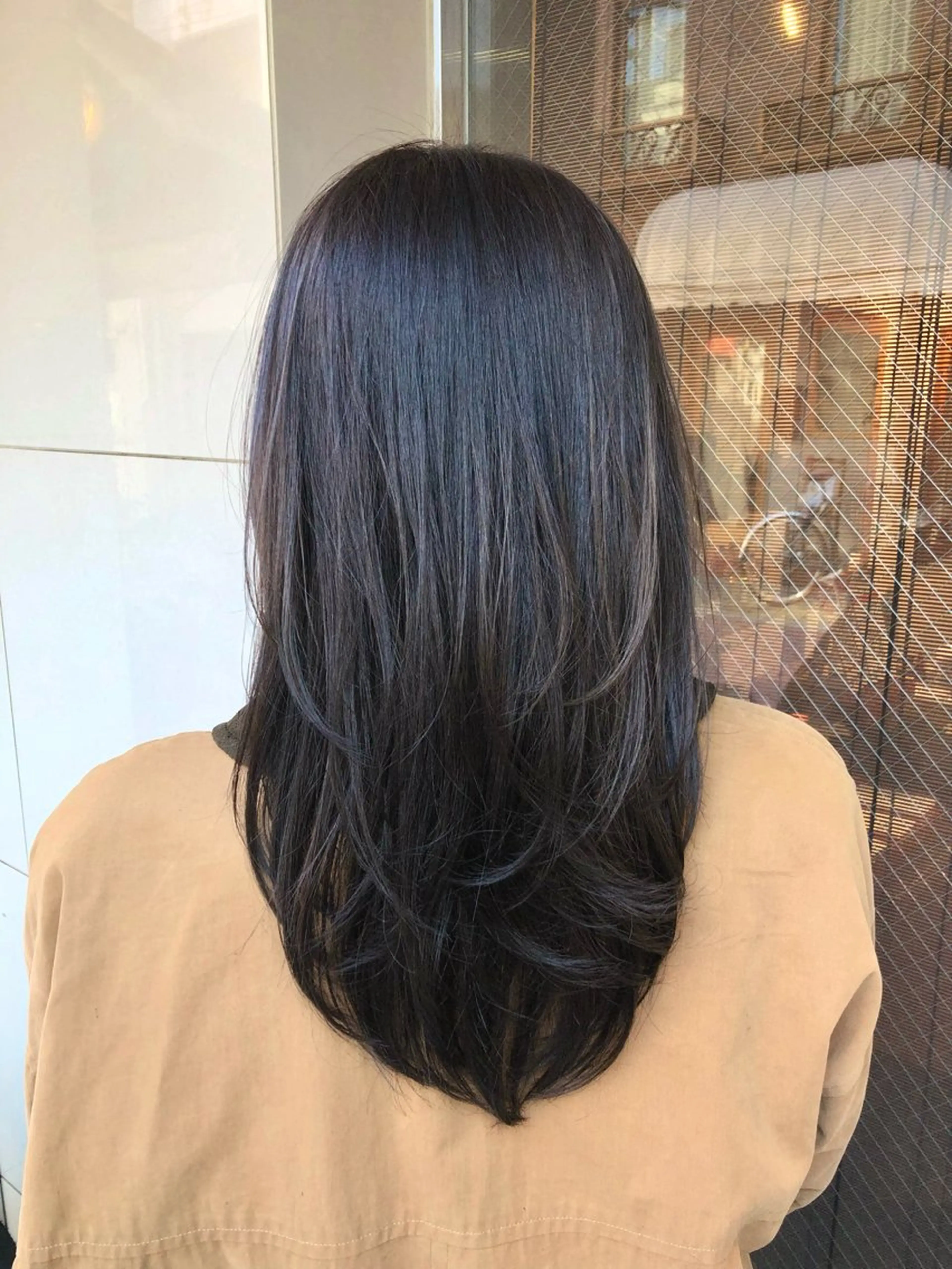 セミロング カラー グレージュ ヘアカラー トリートメント wawa miu🌷のヘアスタイル