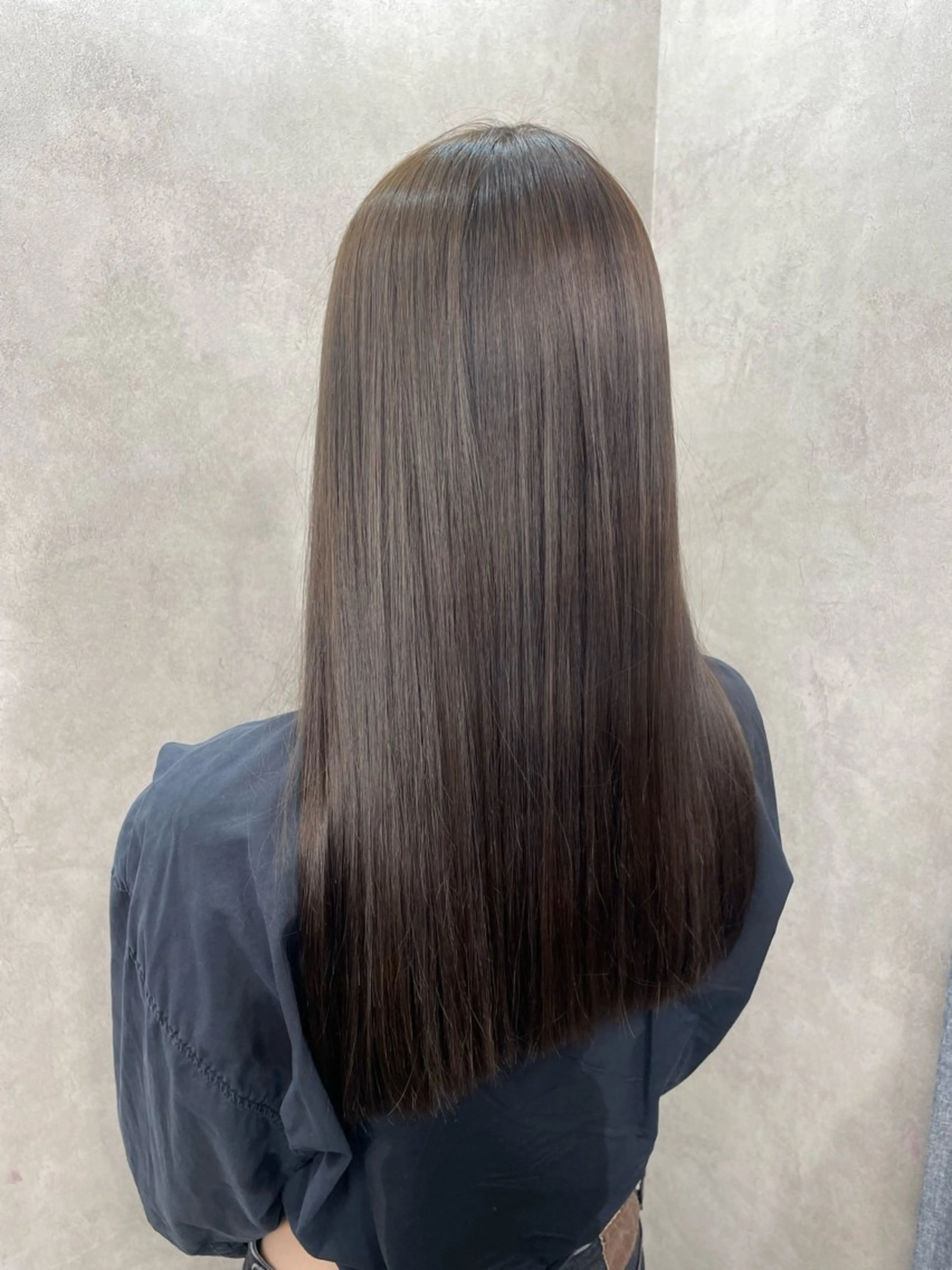 カラー ヘアカラー トリートメント 荒川 桃花のヘアスタイル