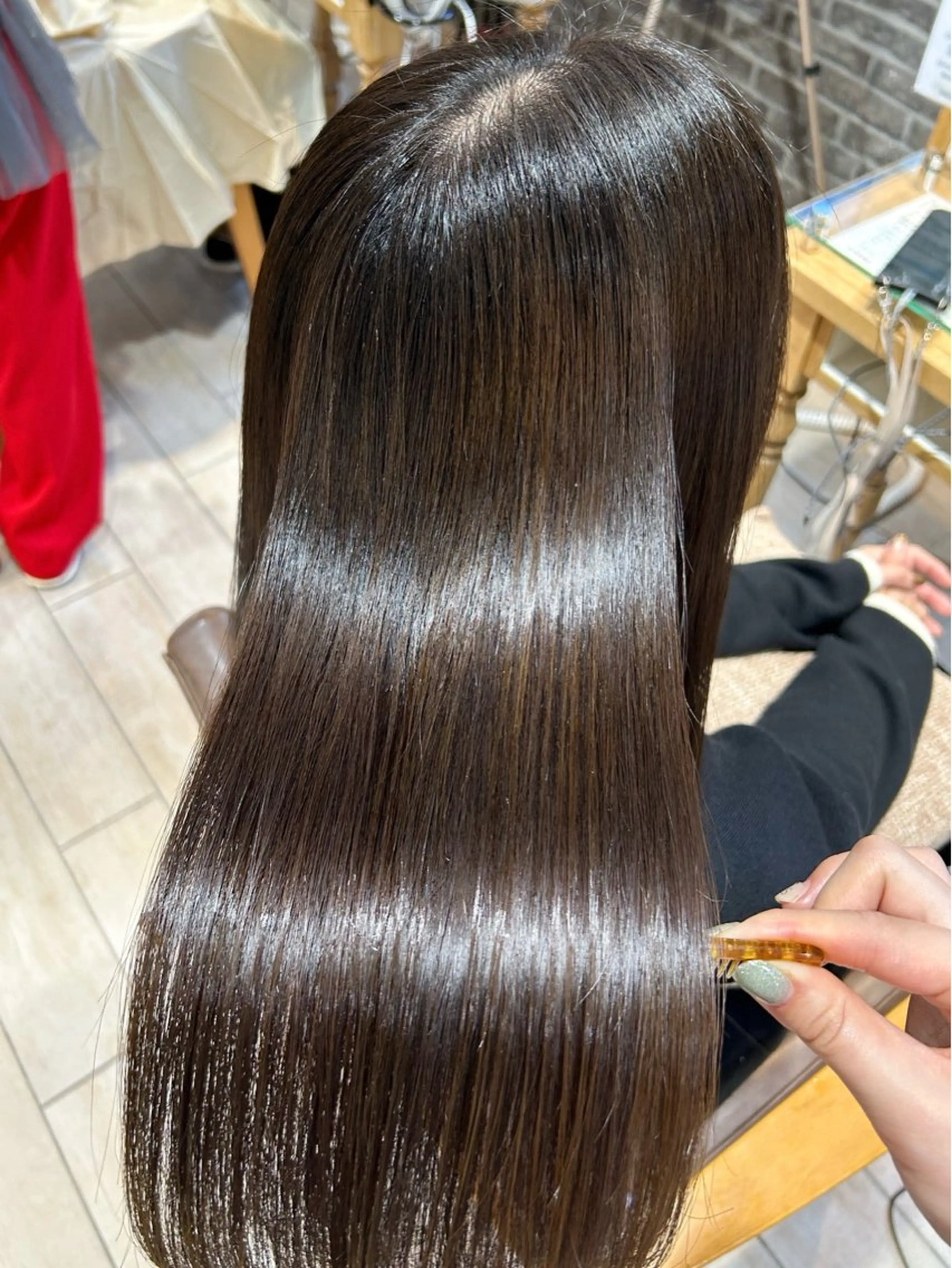 セミロング ヘアカラー Ami 🕊‎✨のヘアスタイル