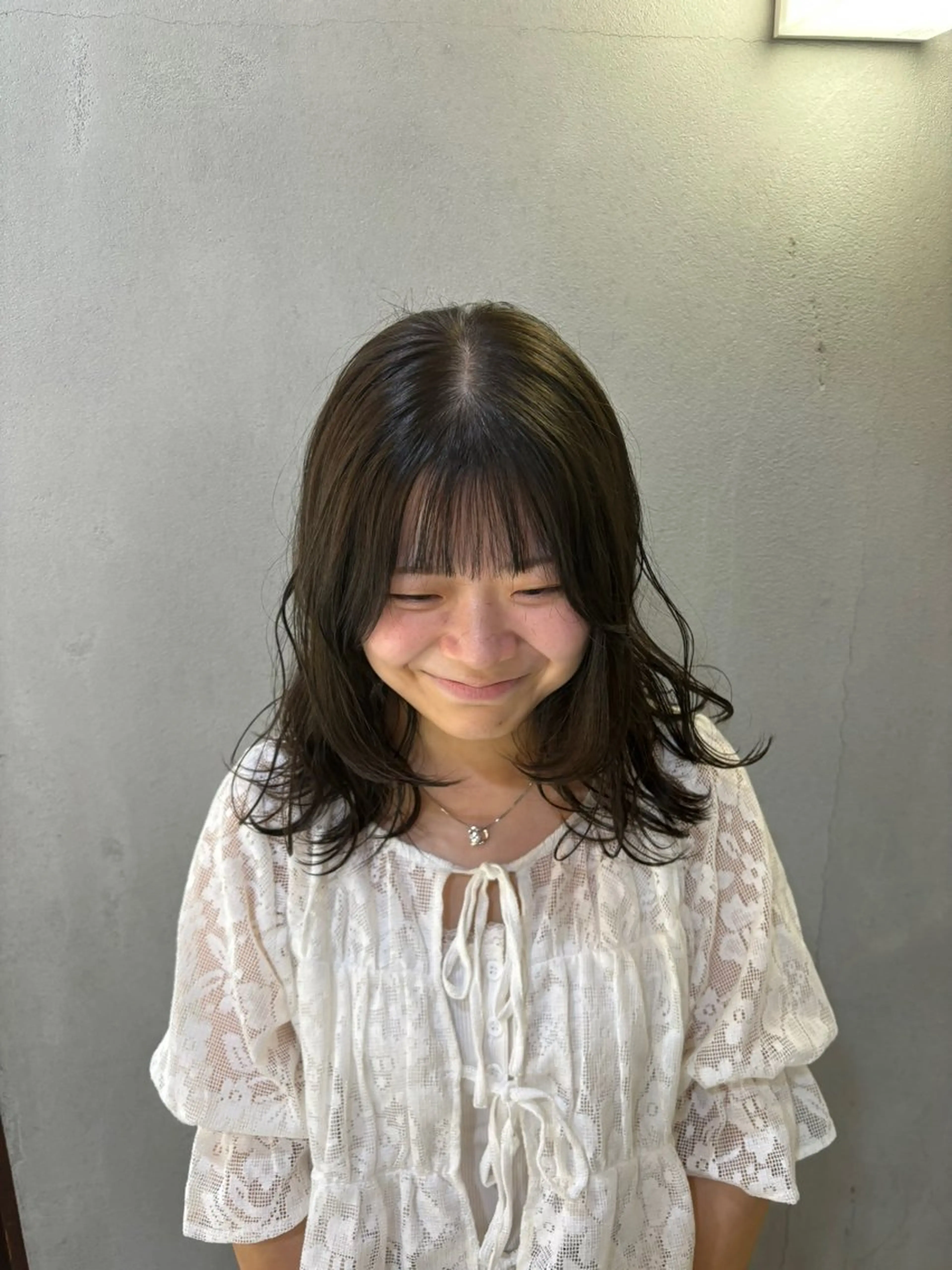 ミディアム カラー カット ヘアカラー トリートメント mono / Manatoのヘアスタイル