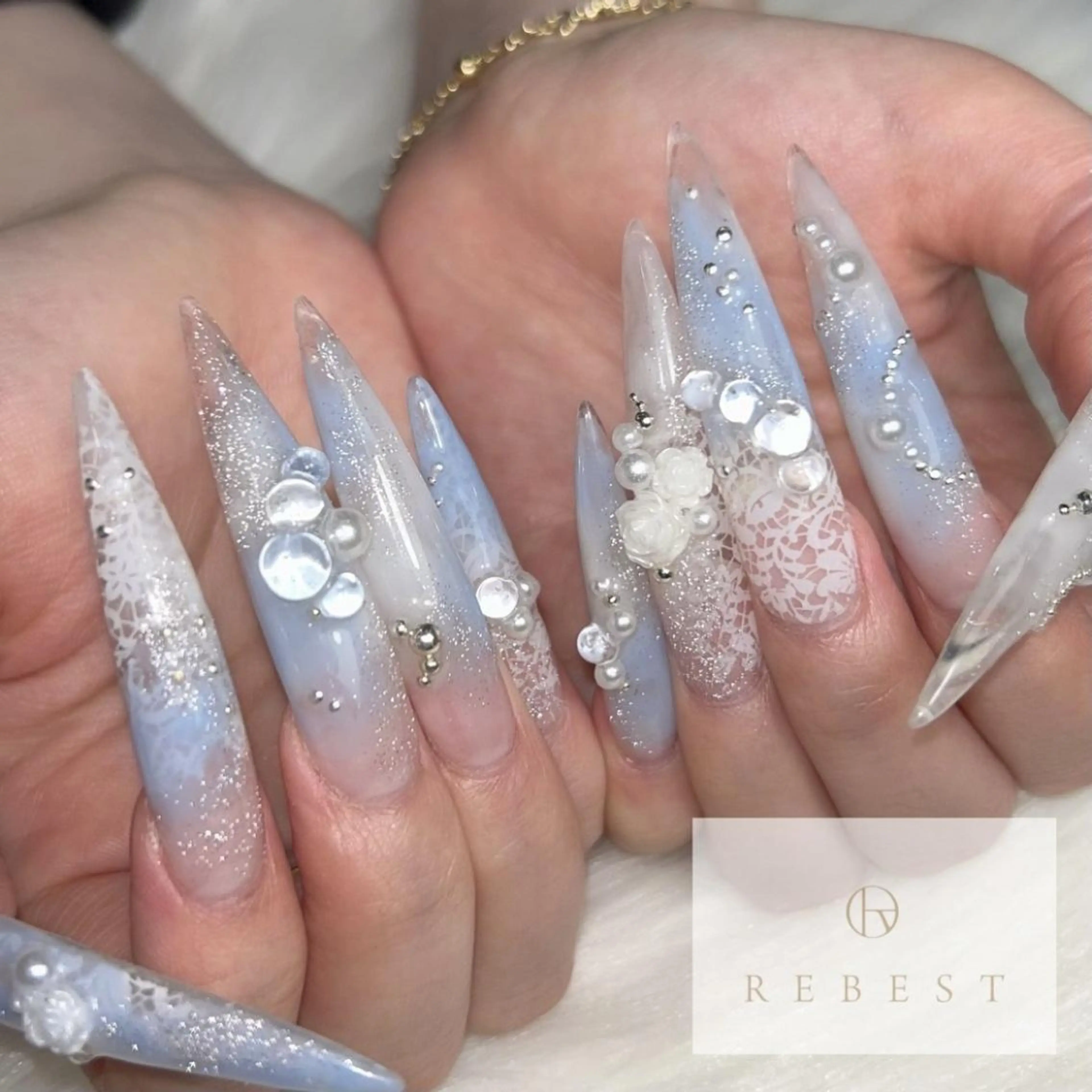 ネイル ロングネイル スーパーロングネイル ネイルチップ ハンドネイル REBEST南森町 nail🪽のネイルデザイン