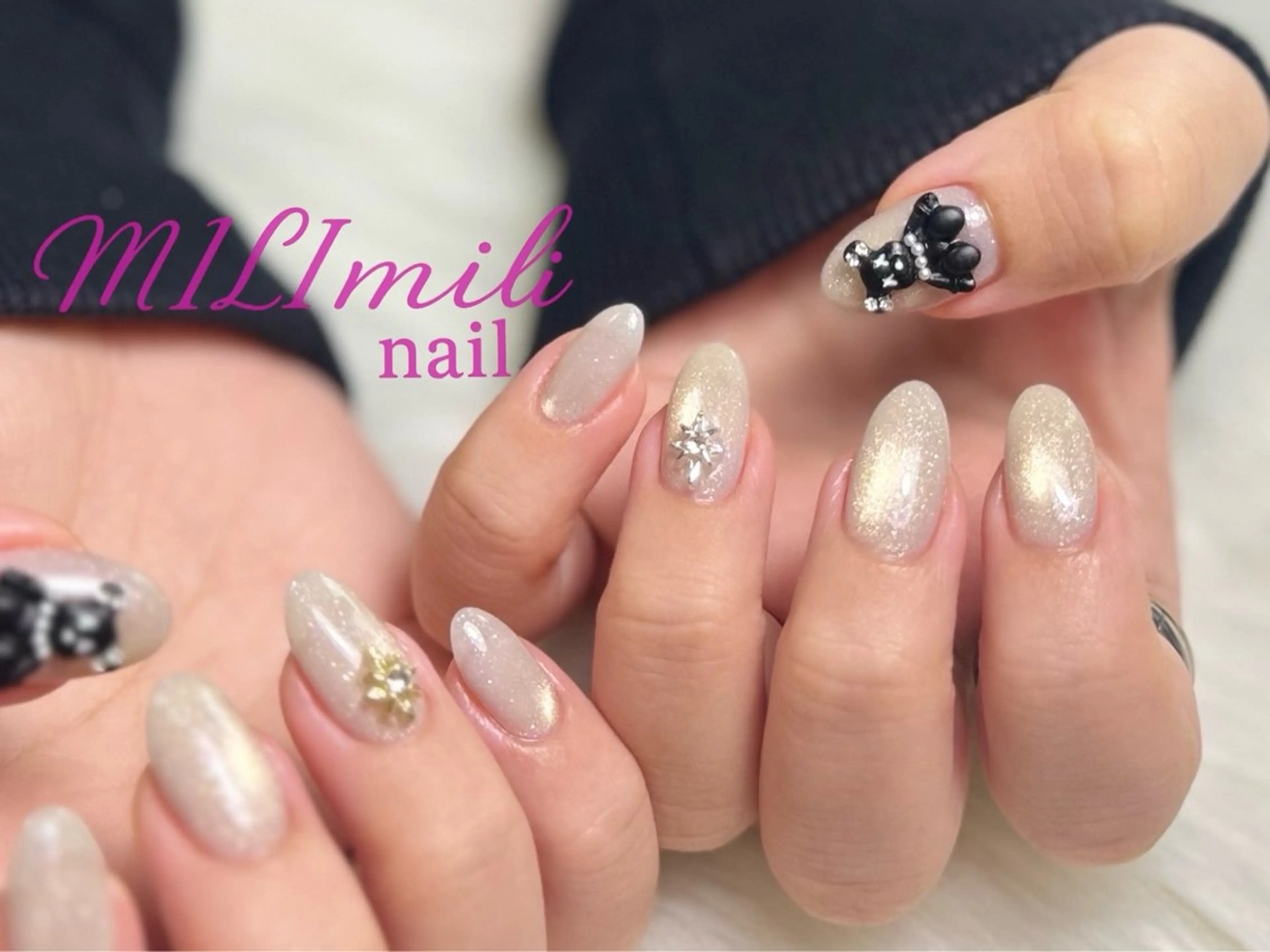 ネイル マグネットネイル MILImili nailのネイルデザイン