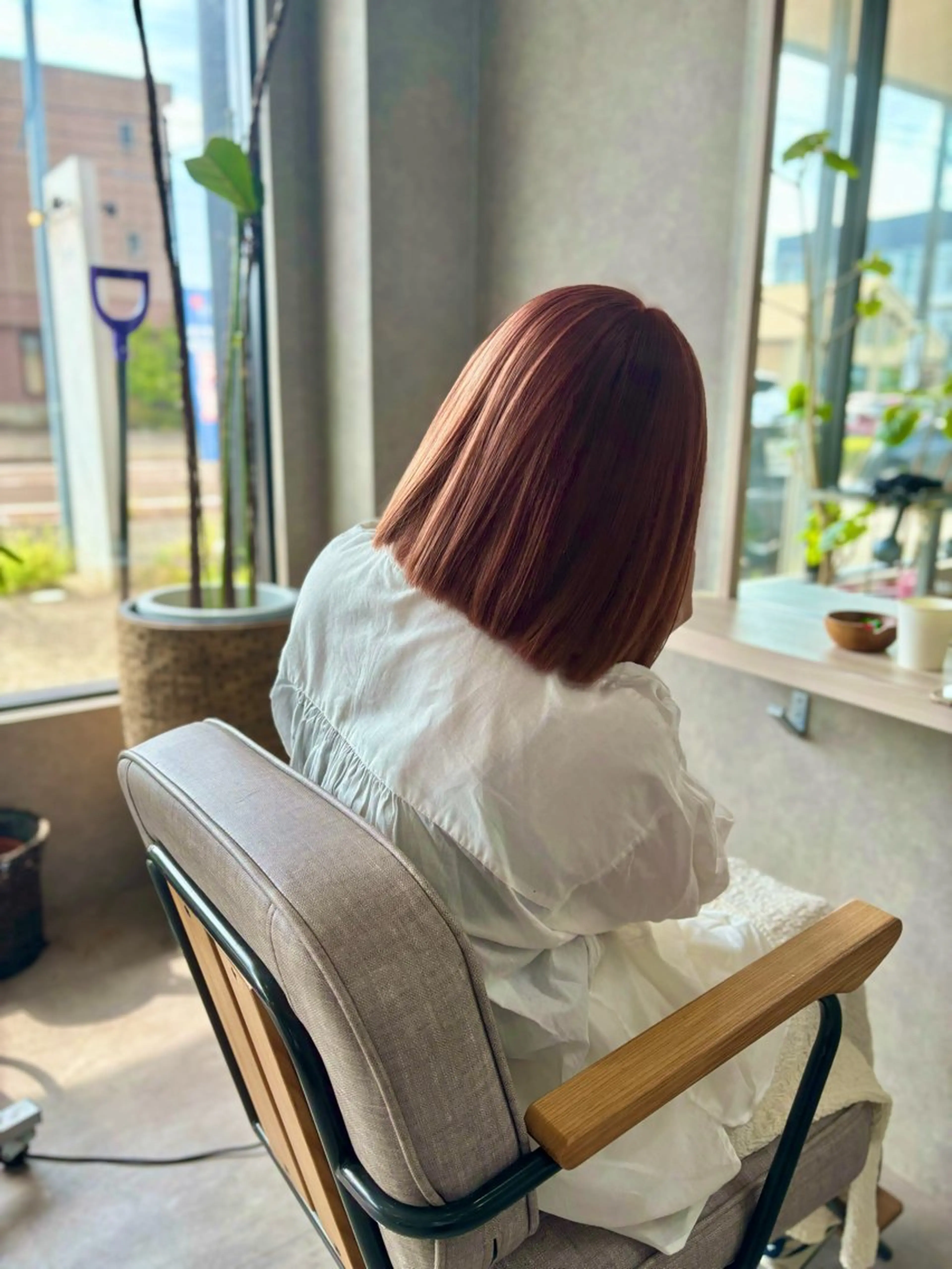 ショート カラー バレイヤージュ ブリーチ ケアブリーチ ダブルカラー イヤリングカラー 長谷川 湧のヘアスタイル