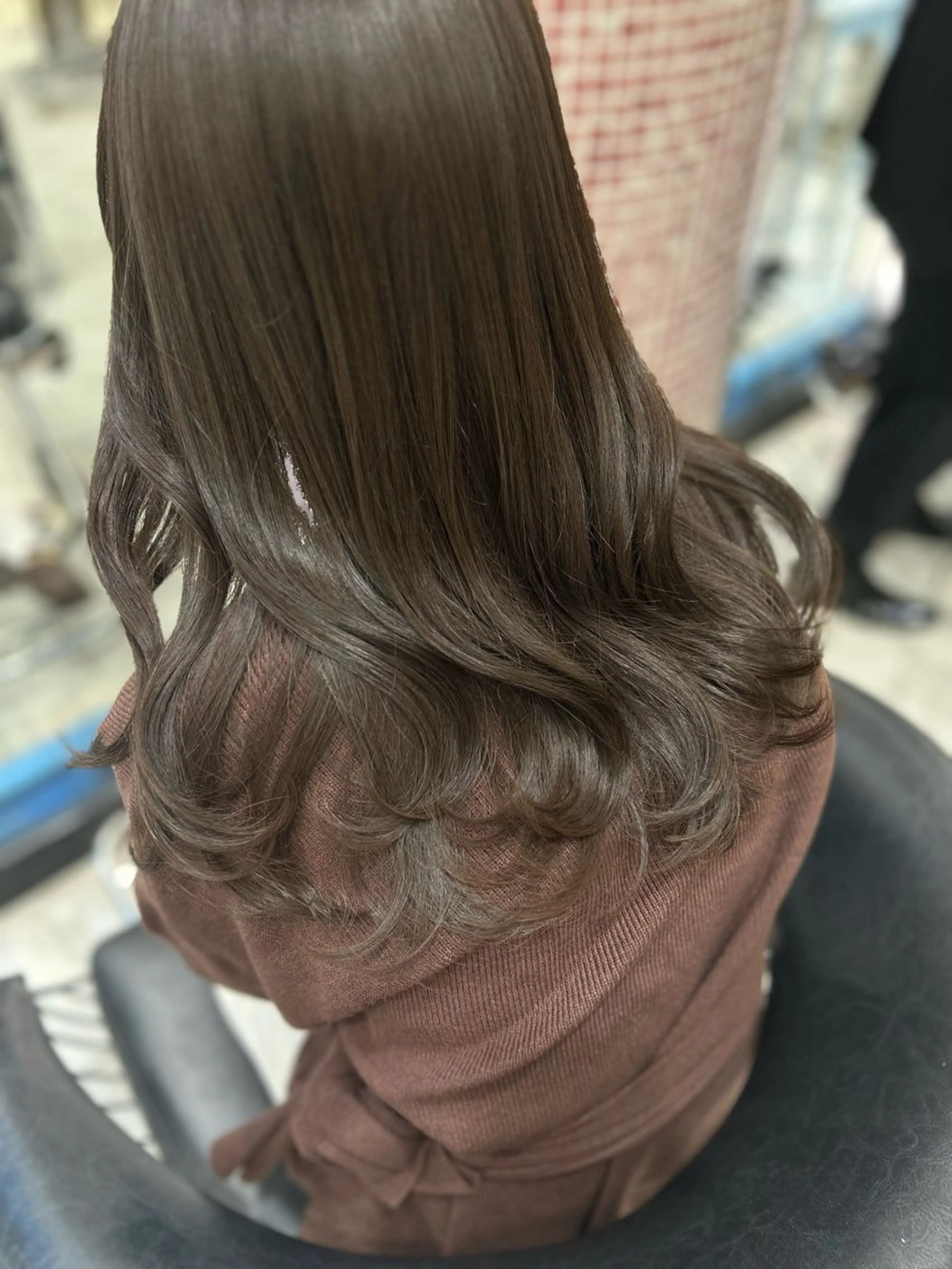 セミロング カラー カット パーマ 垢抜けヘア 韓国ヘア銀座近下菜央のヘアスタイル