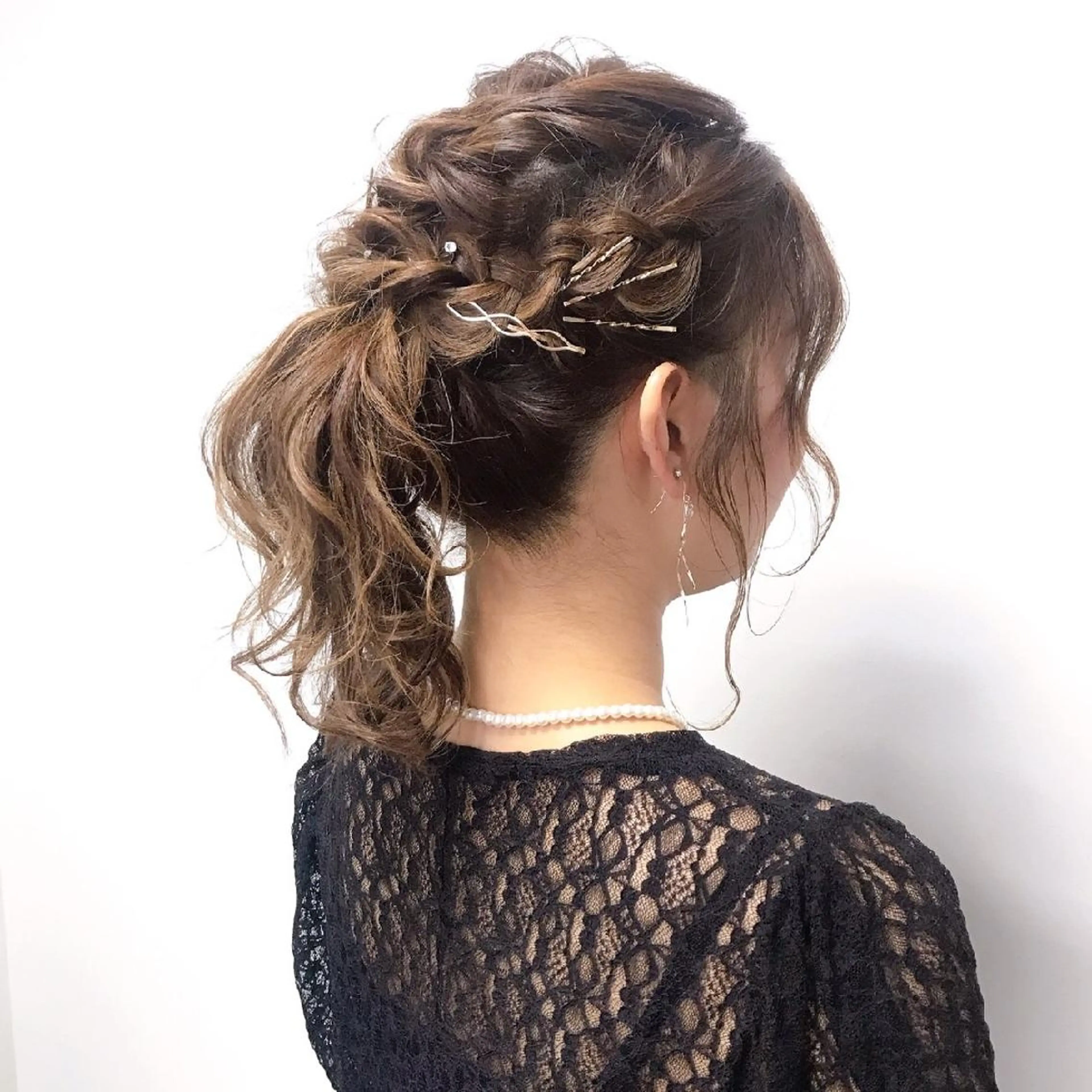 ヘアアレンジ セミロング PRIVATE SALON EYES所属・EYES リアのマツエク・マツパデザイン