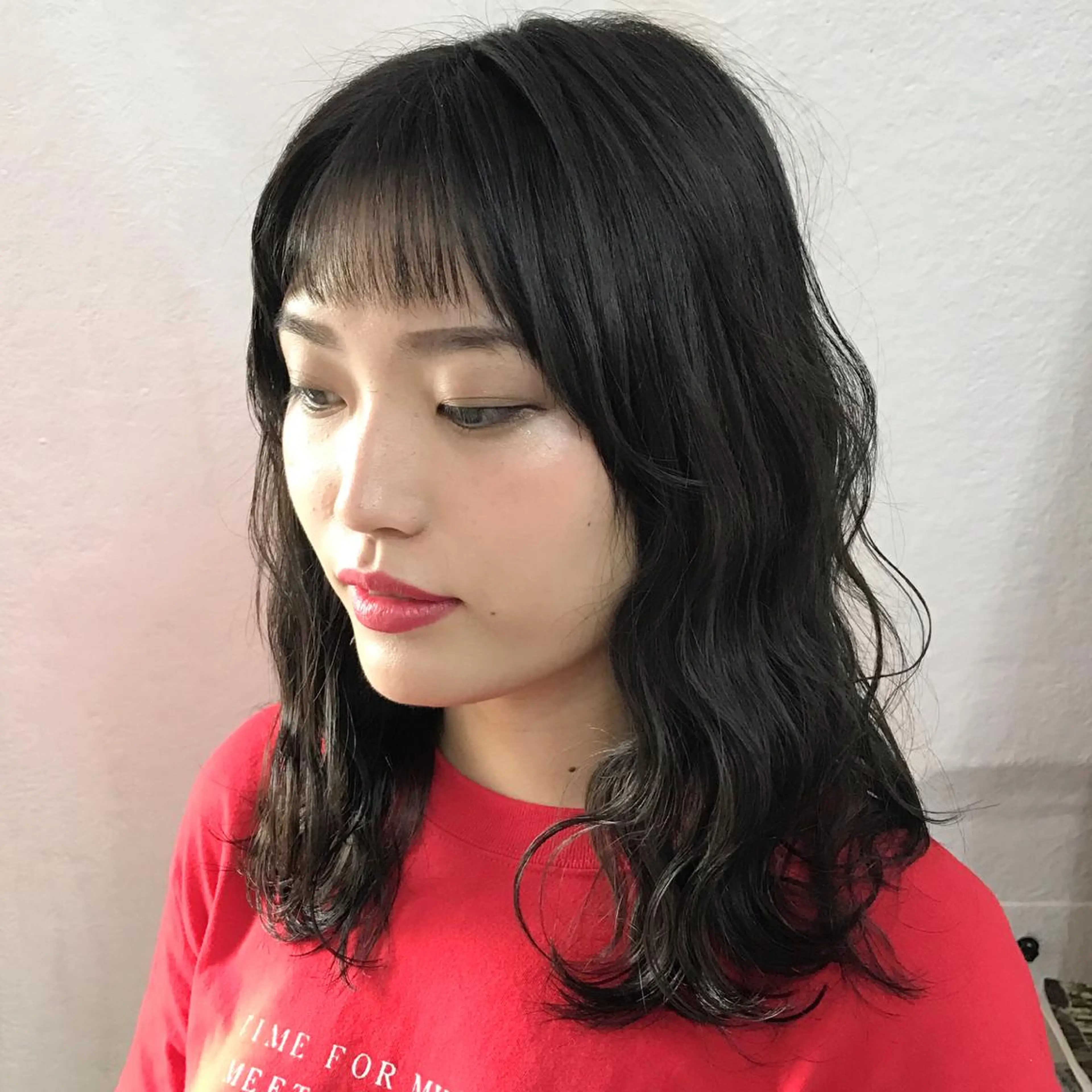 セミロング カラー ムルギョル巻き シースルーバング サロウィン所属・K-POP好き美容師 🇰🇷Kai.Yのヘアスタイル