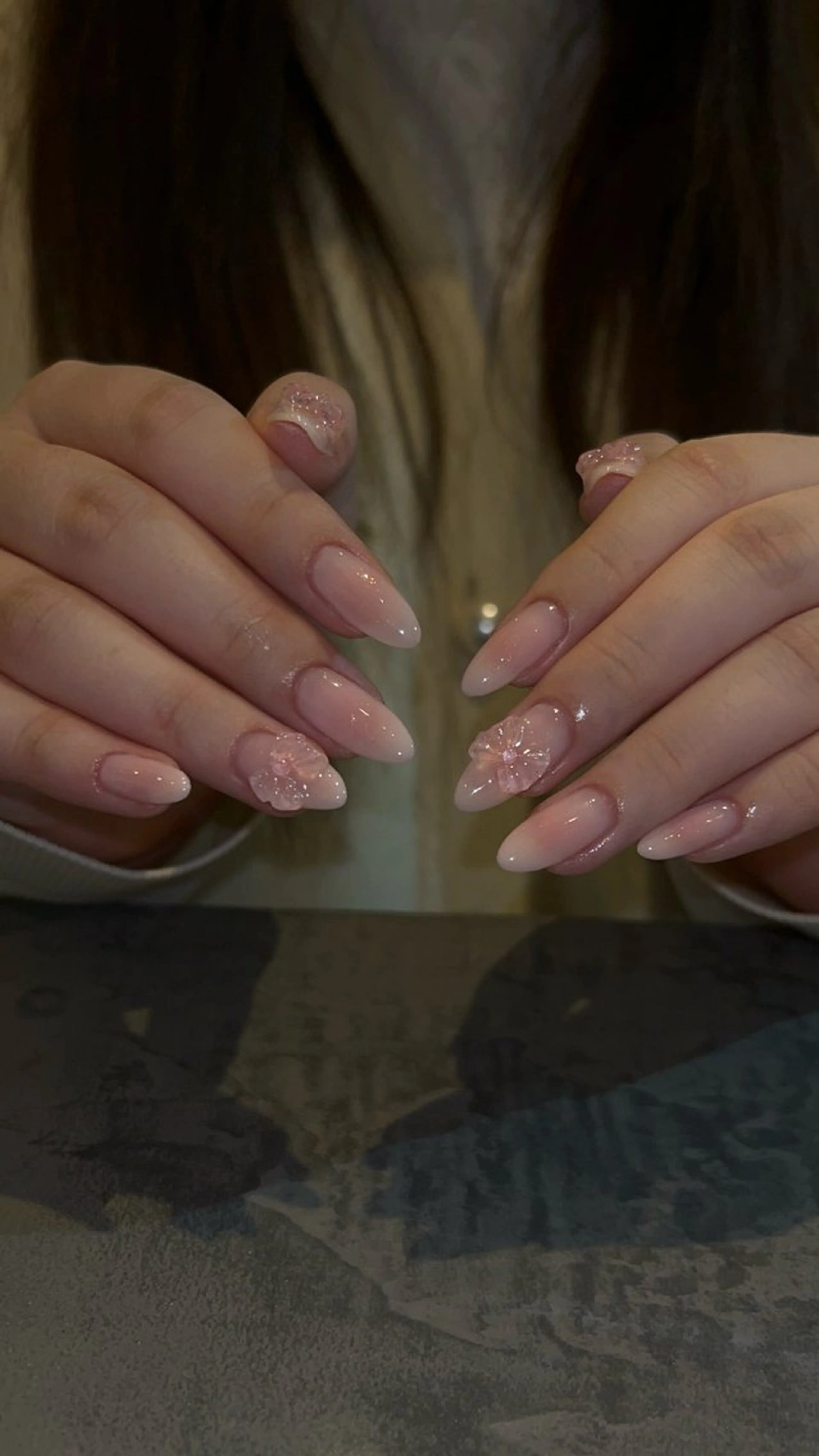 ネイル チークネイル ラメ(グリッター) ハンドネイル plume. noaのネイルデザイン