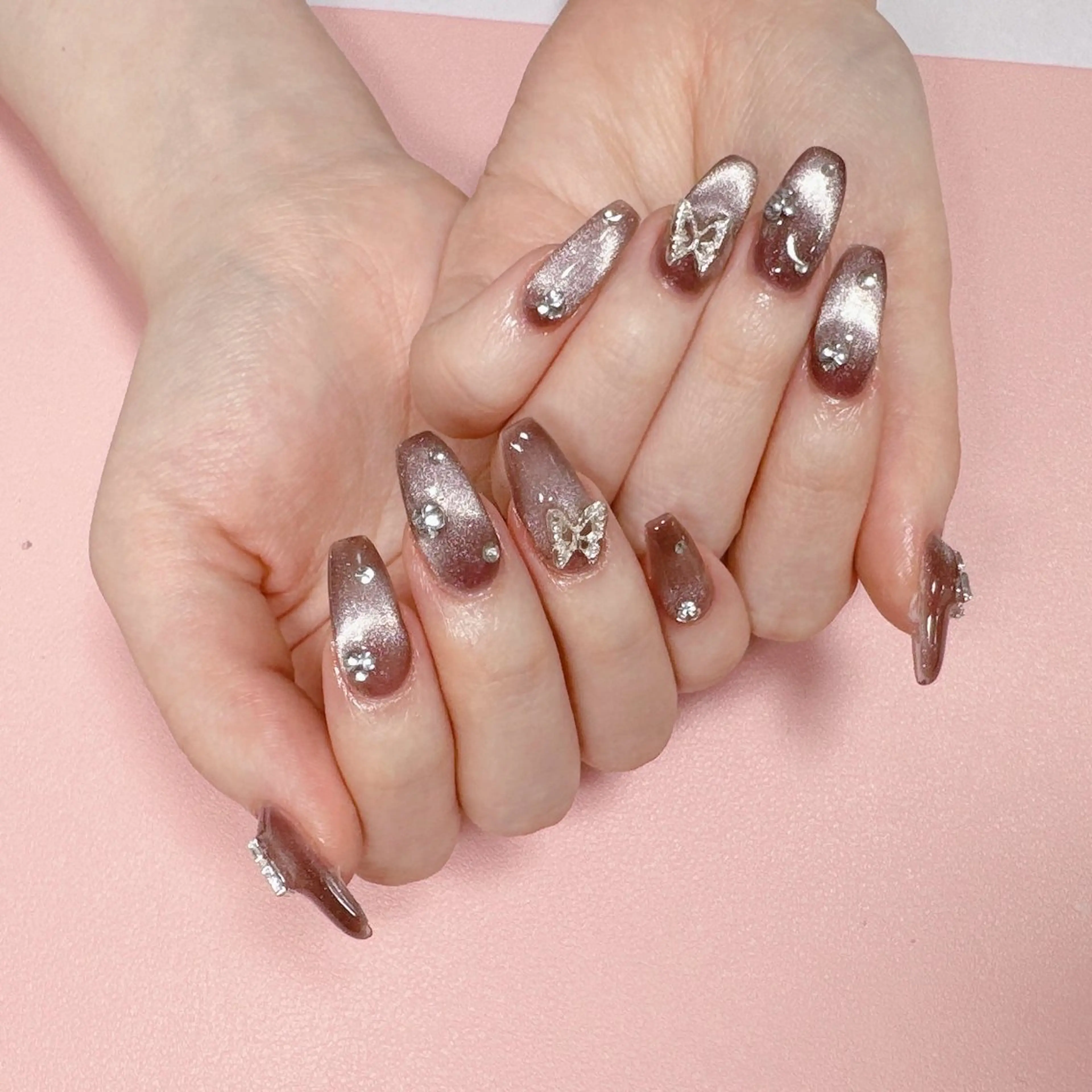 ネイル Hana  NAIL所属・新宿YISInail スカルプ専門店のネイルデザイン