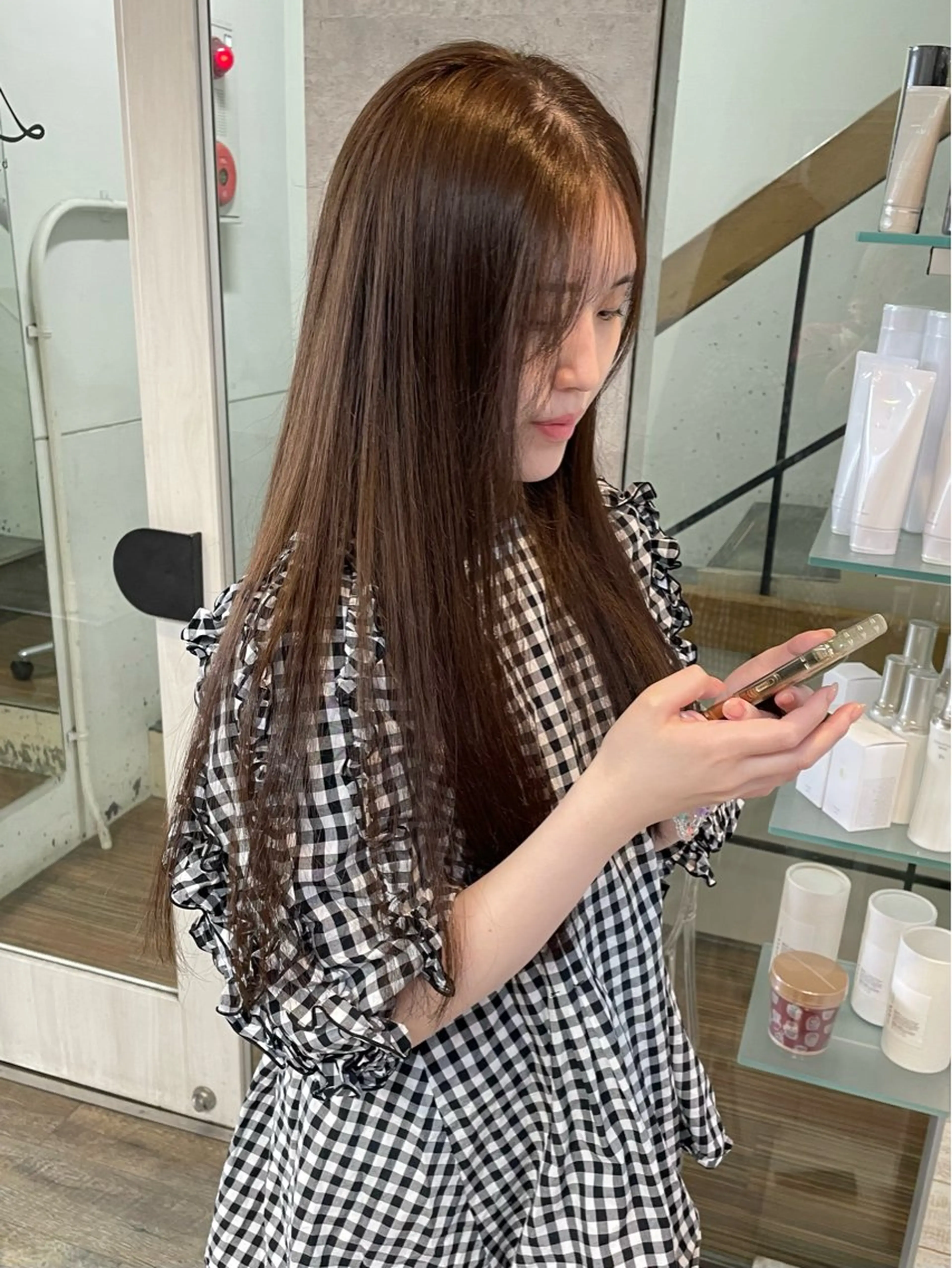 ロング カラー カット ヘアカラー 西岡 幸穂のヘアスタイル