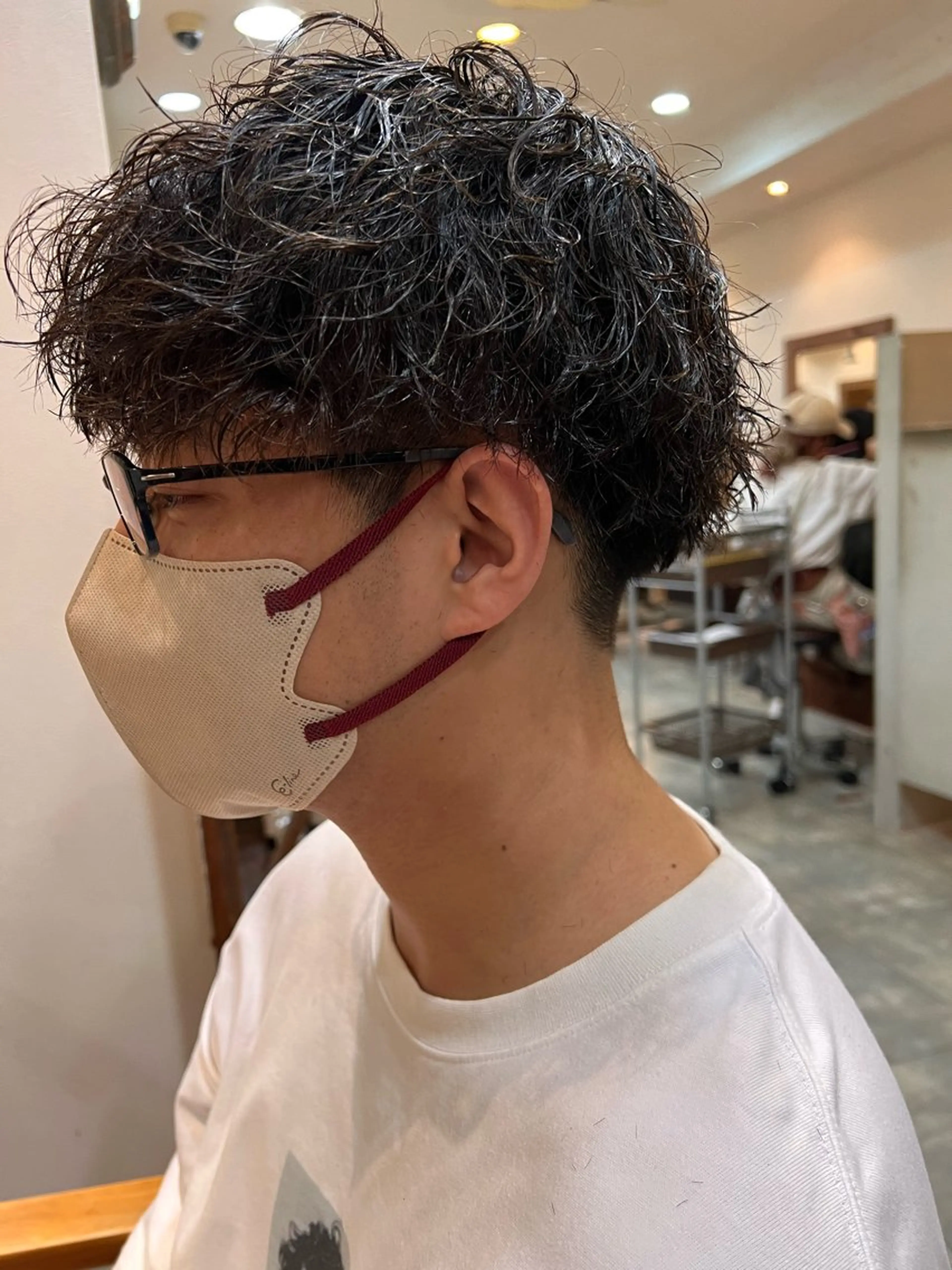 ショート メンズ メンズパーマ カット パーマ little  porto所属・透明感・艶感 小坂隼斗のヘアスタイル