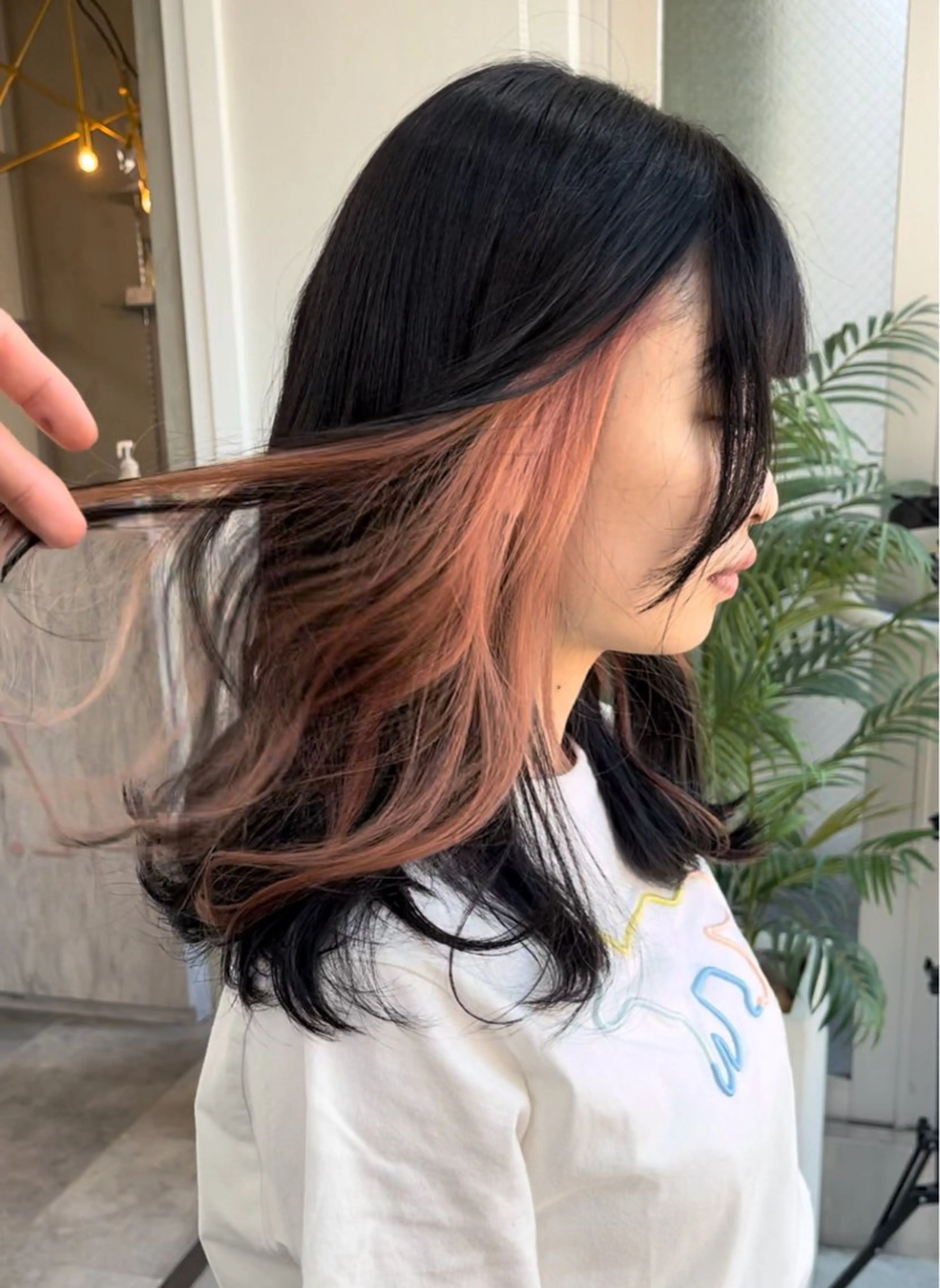 セミロング カラー カット ヘアカラー ブリーチ/バレイヤー ジュ/シャドウルーツのヘアスタイル