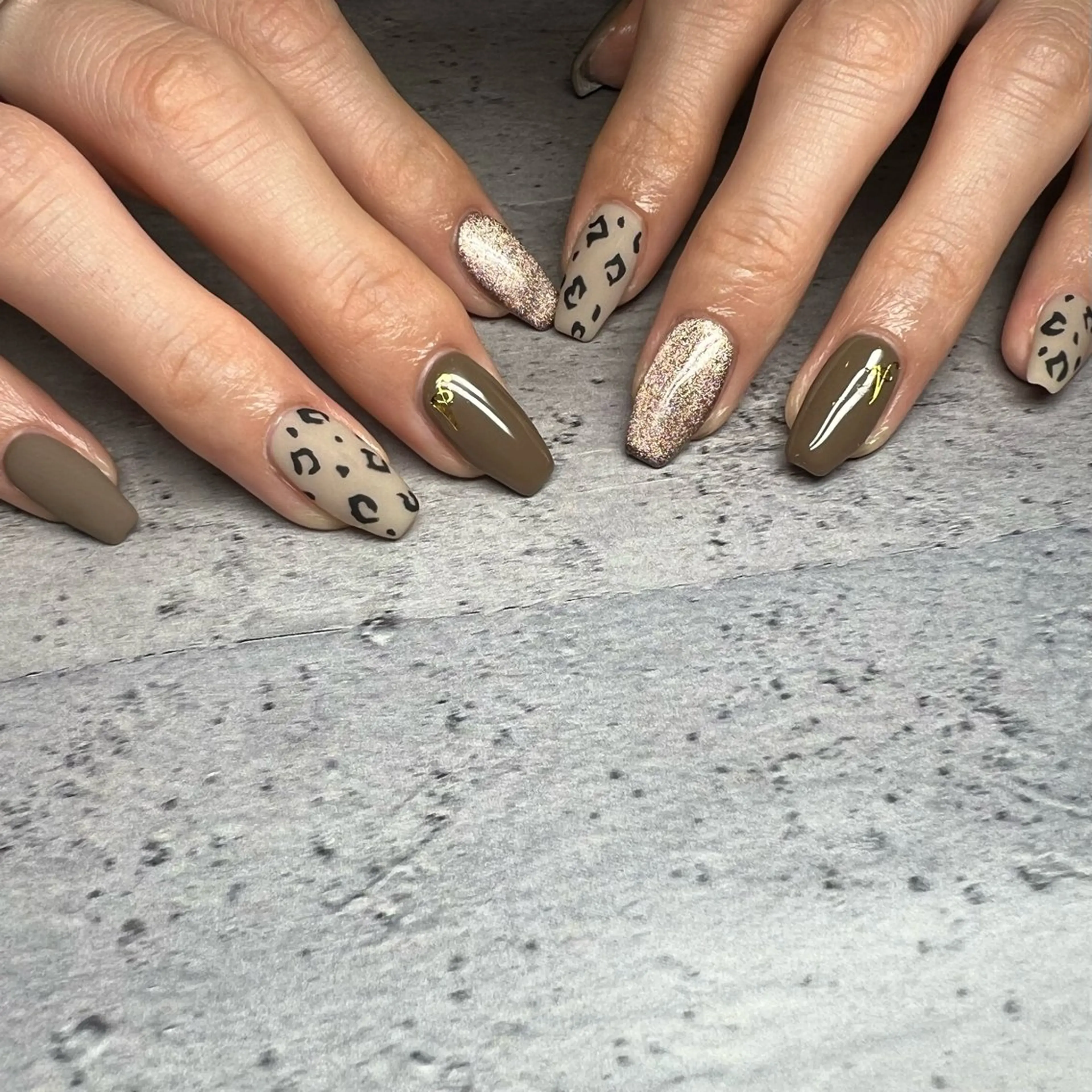 ネイル ハンドネイル 𝐫𝐚𝐢 𝐧𝐚𝐢𝐥のネイルデザイン