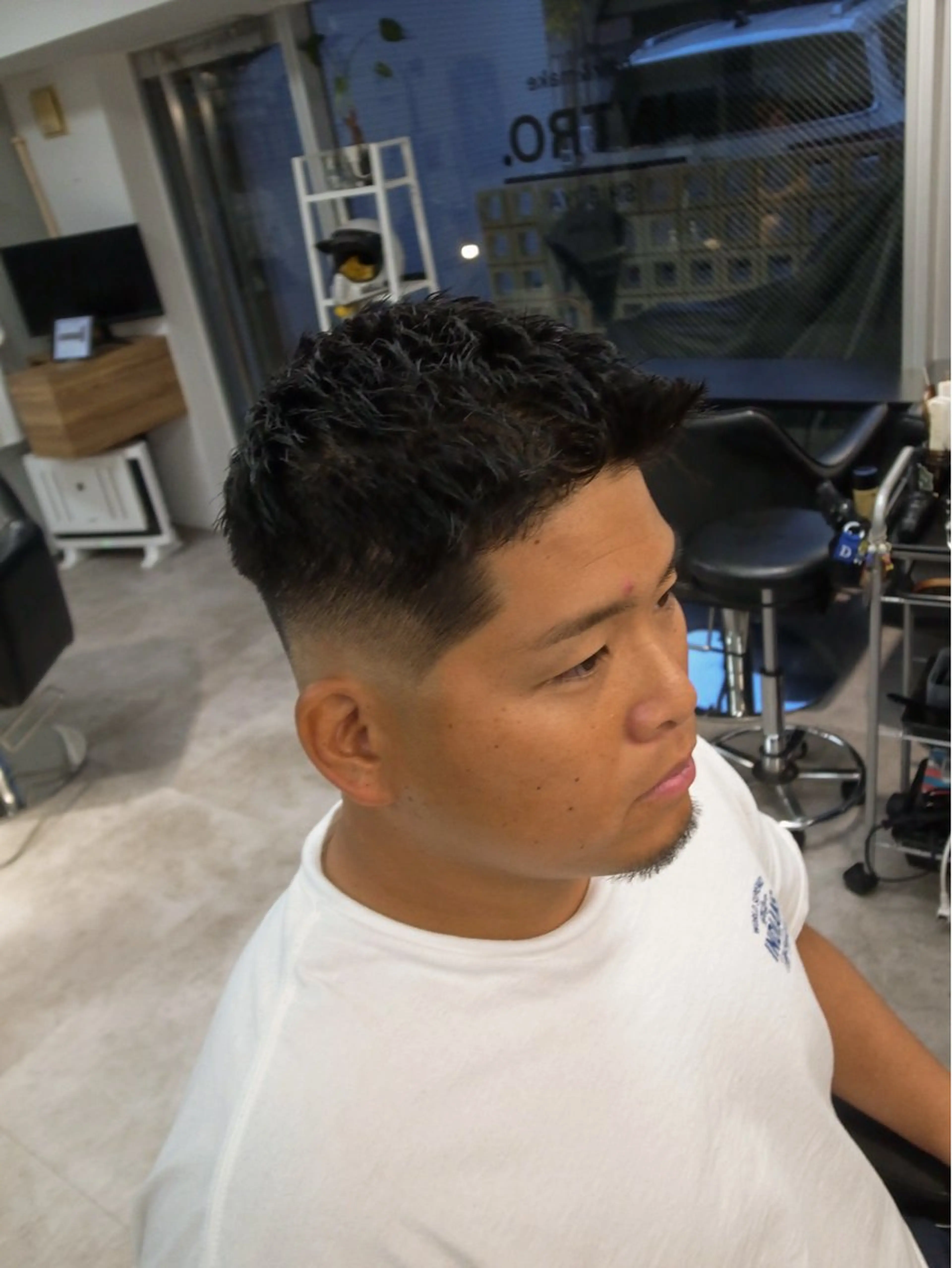ショート パーマ メンズ カット INTRO SHIBUYA by Fi-Ne所属・💈メンズフェード 特化DAIYA💈のヘアスタイル