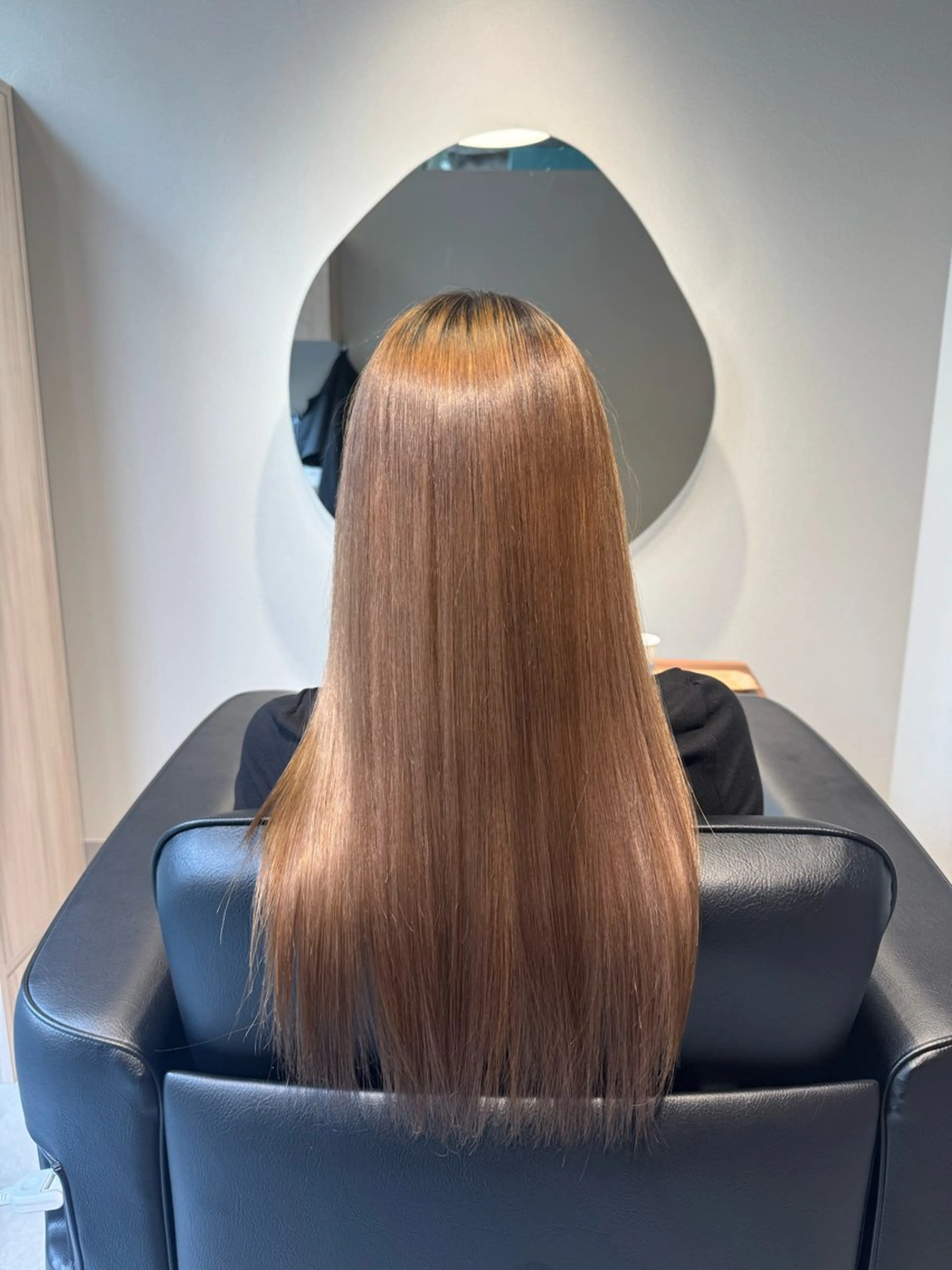 ロング 酸性ストレート 縮毛矯正 トリートメント NAVY 橋本心 縮毛矯正のヘアスタイル