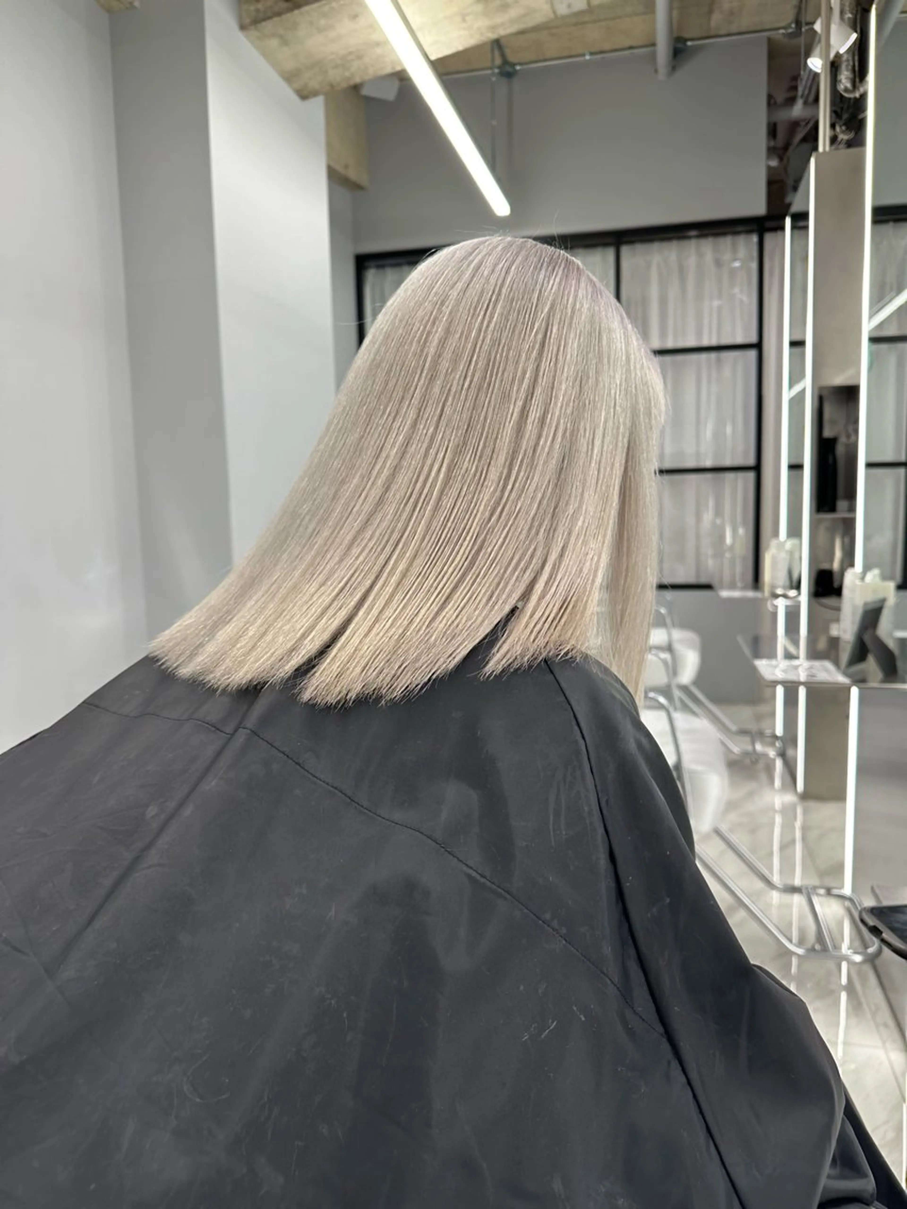 ミディアム カラー 最高級髪質改善 🦄ケアブリーチ加藤のヘアスタイル