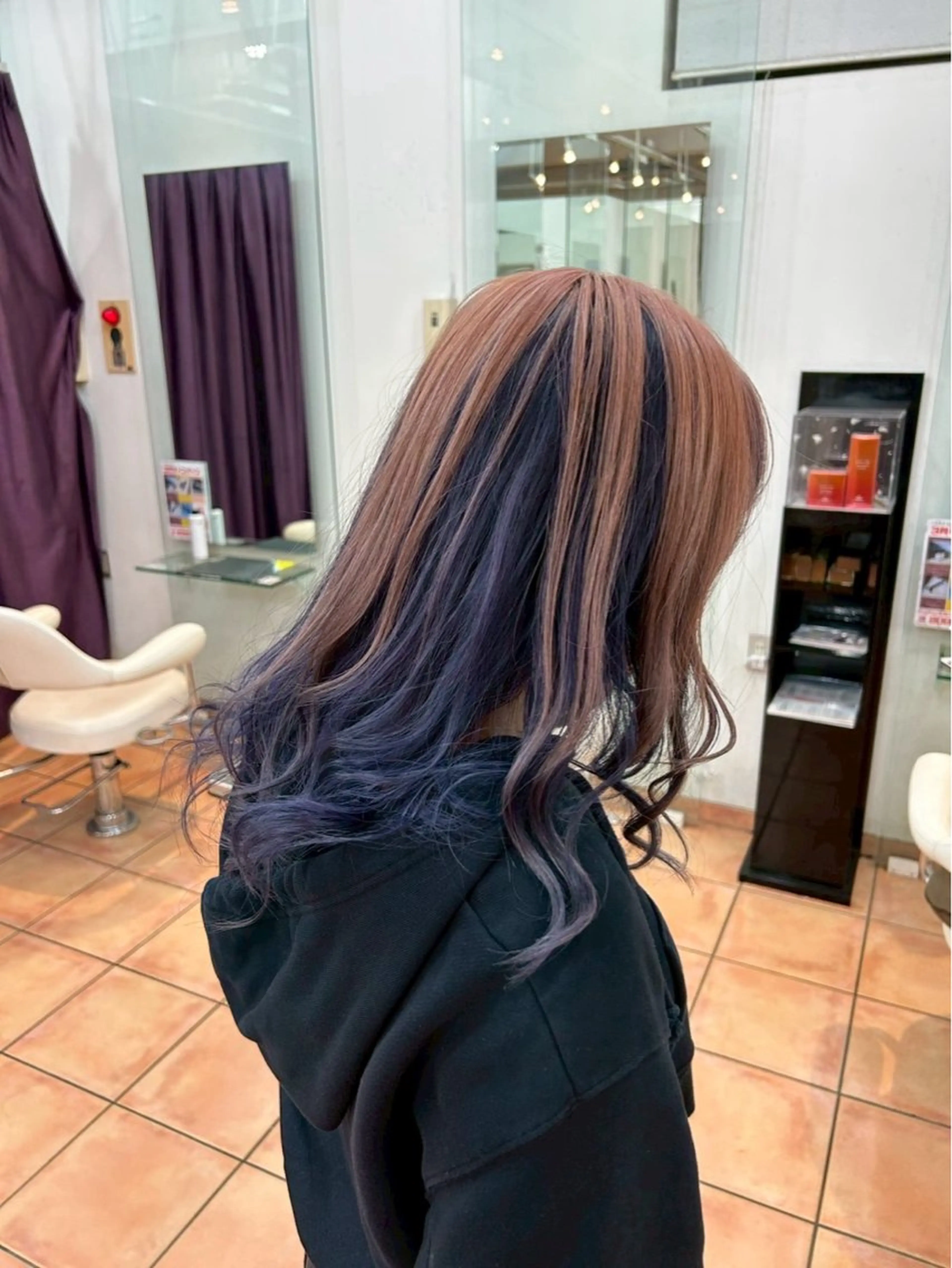 ロング カラー ヘアカラー 齋藤 優太朗のヘアスタイル