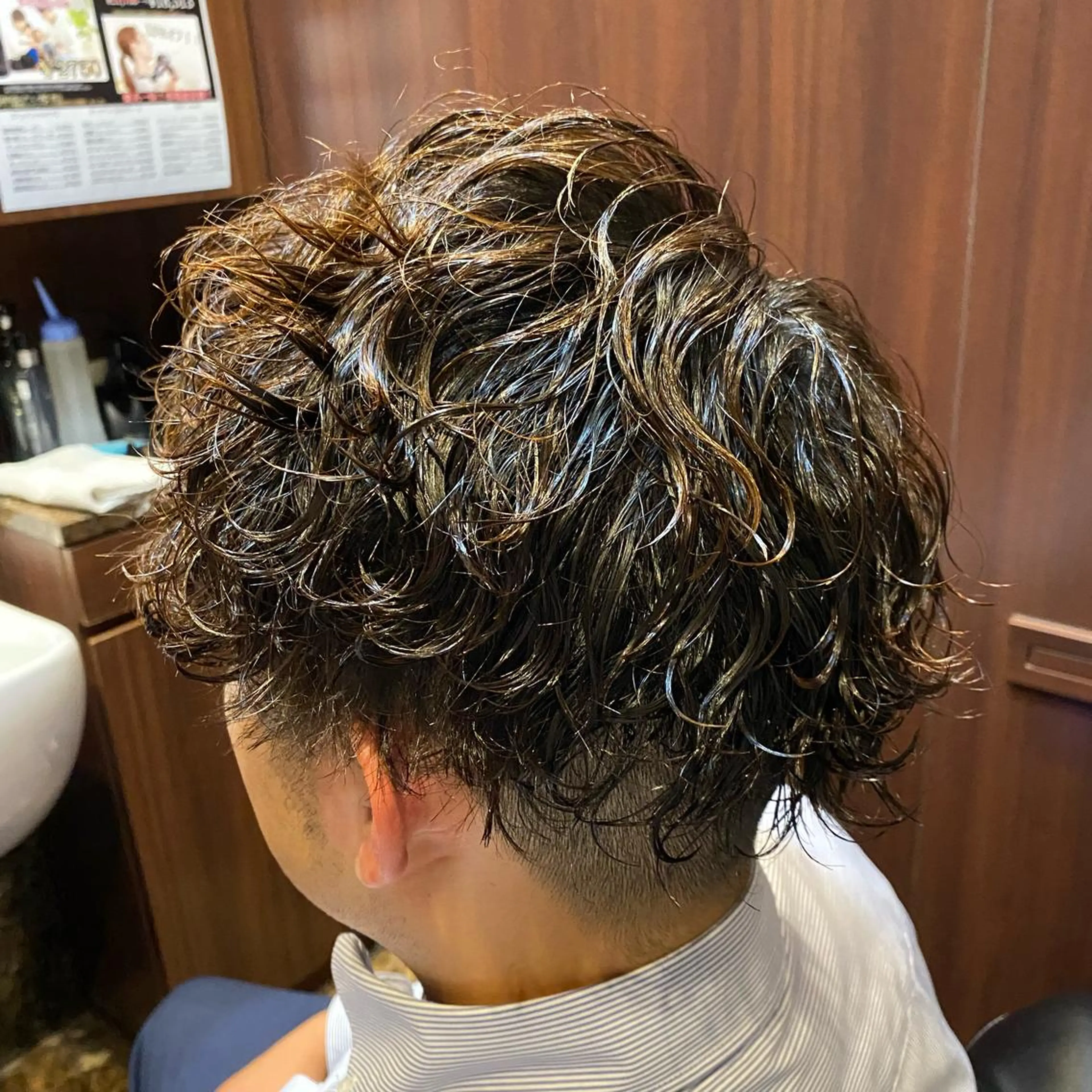 ショート パーマ メンズ 浅見 天翔のヘアスタイル