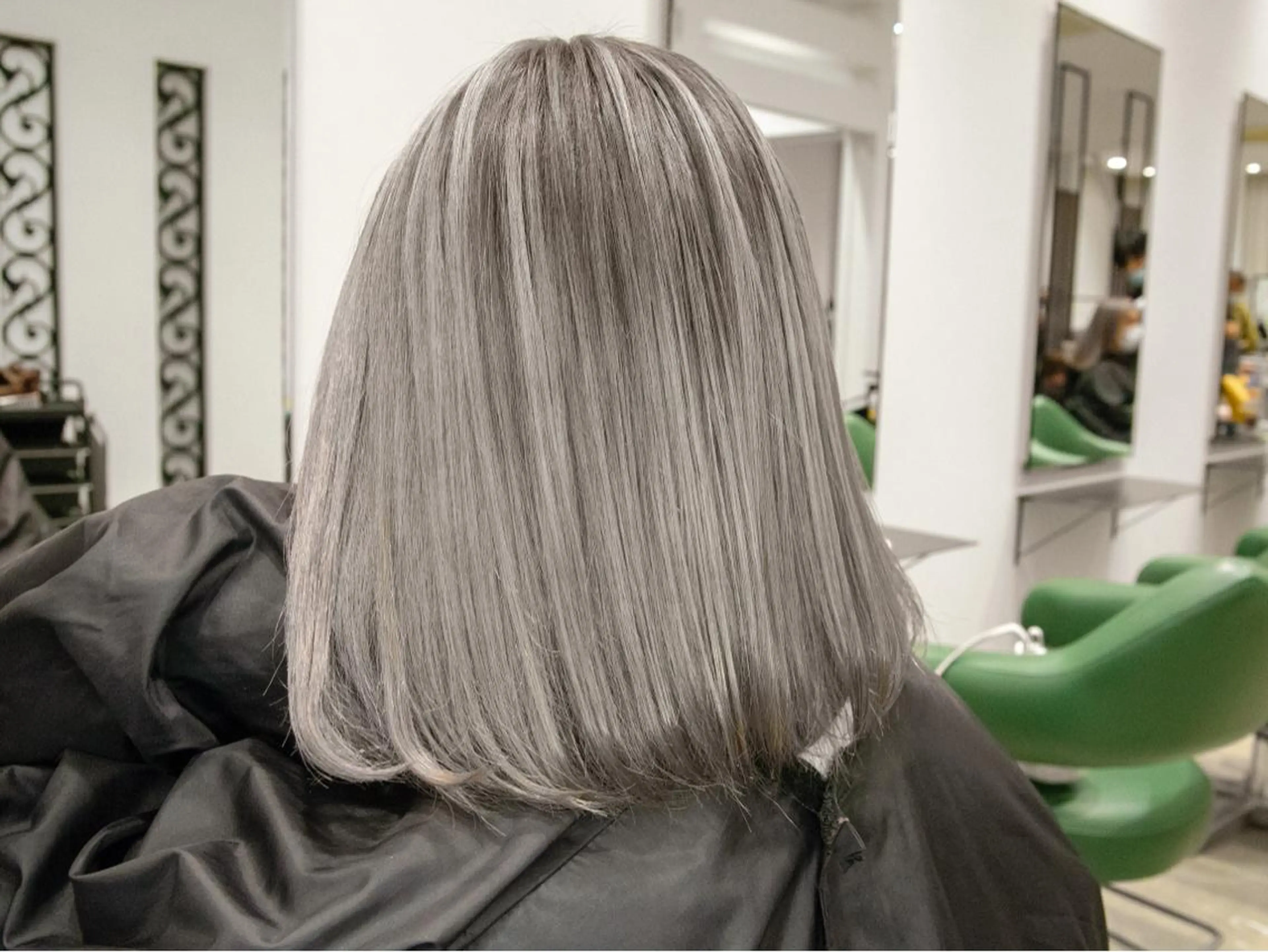 ミディアム ヘアカラー Re:ta Hair 飯田淳平のヘアスタイル