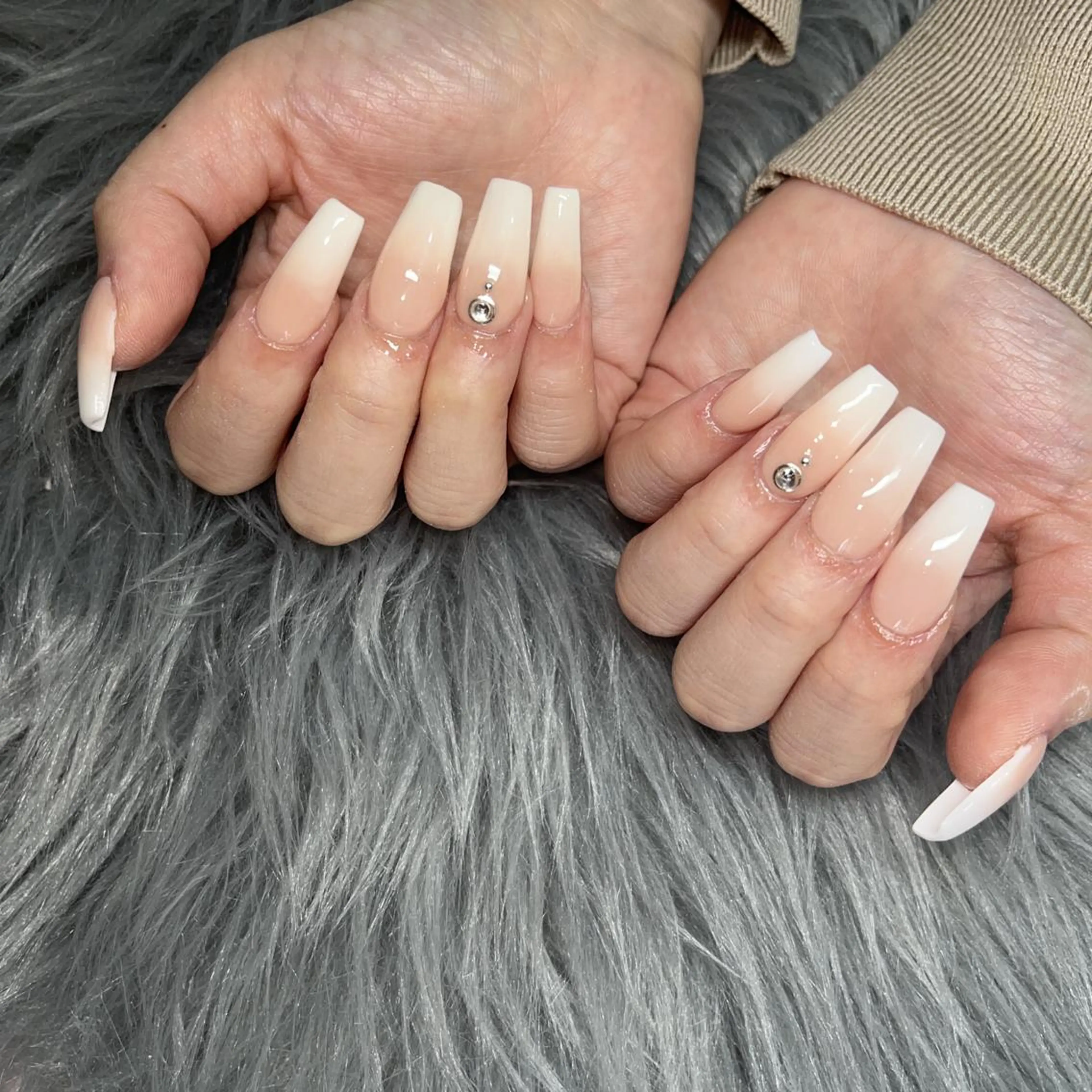 ミディアム ネイル yukina nailのネイルデザイン