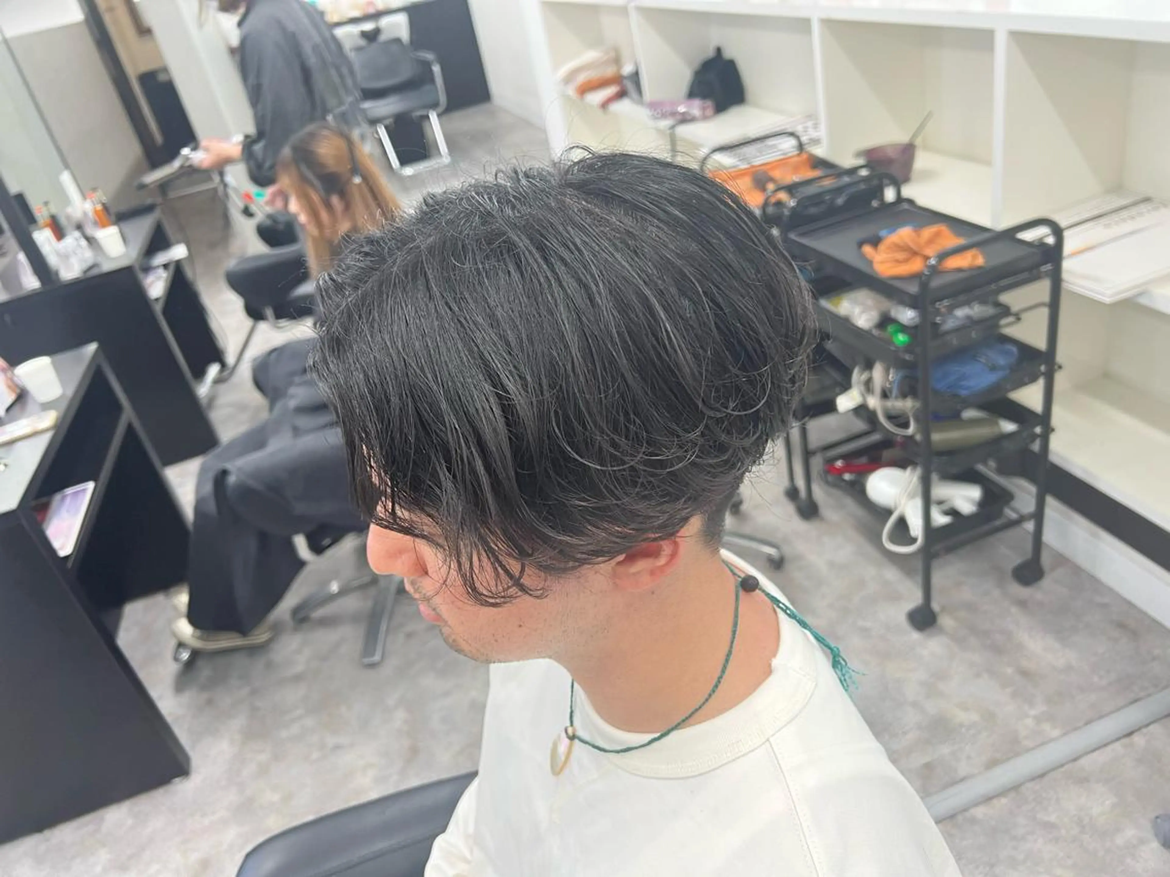 メンズ センターパート カット LOBY所属・LOBY トモヤのヘアスタイル