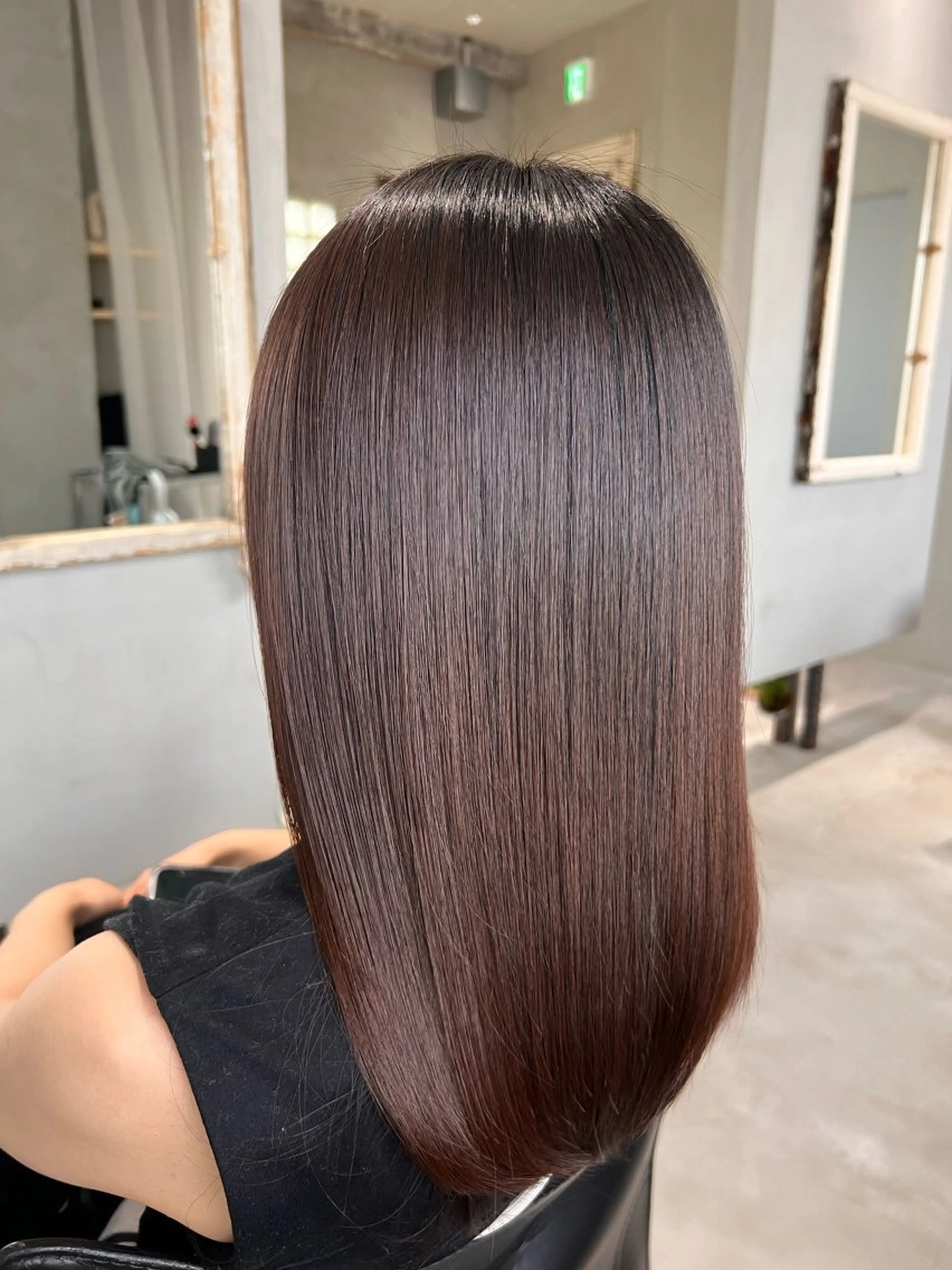 セミロング カット トリートメント 🖤美髪師🖤 縮毛矯正🥀emiのヘアスタイル