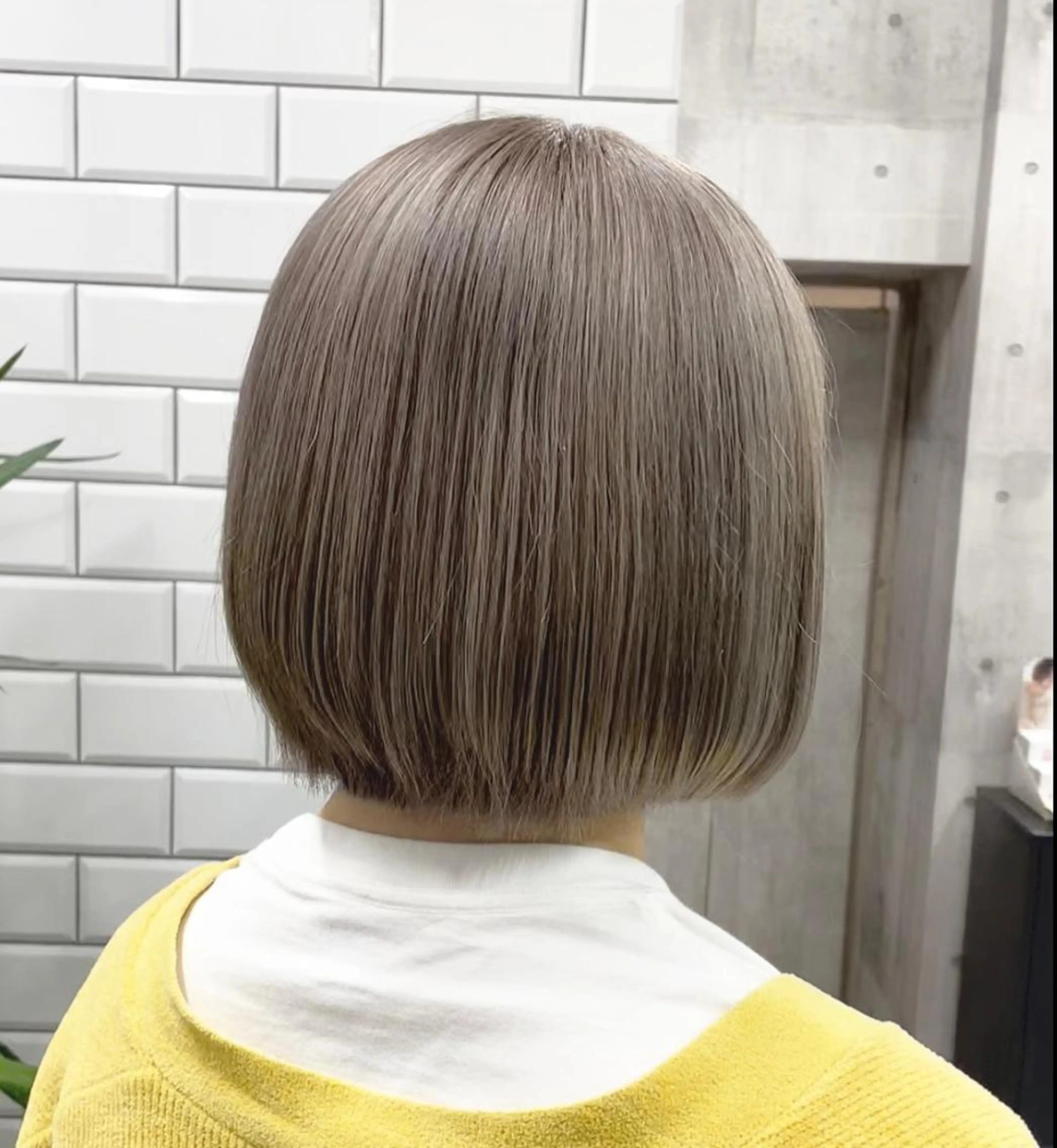 カラー ベージュカラー ホワイトベージュ オオカワユウキ 🎀newi池袋のヘアスタイル