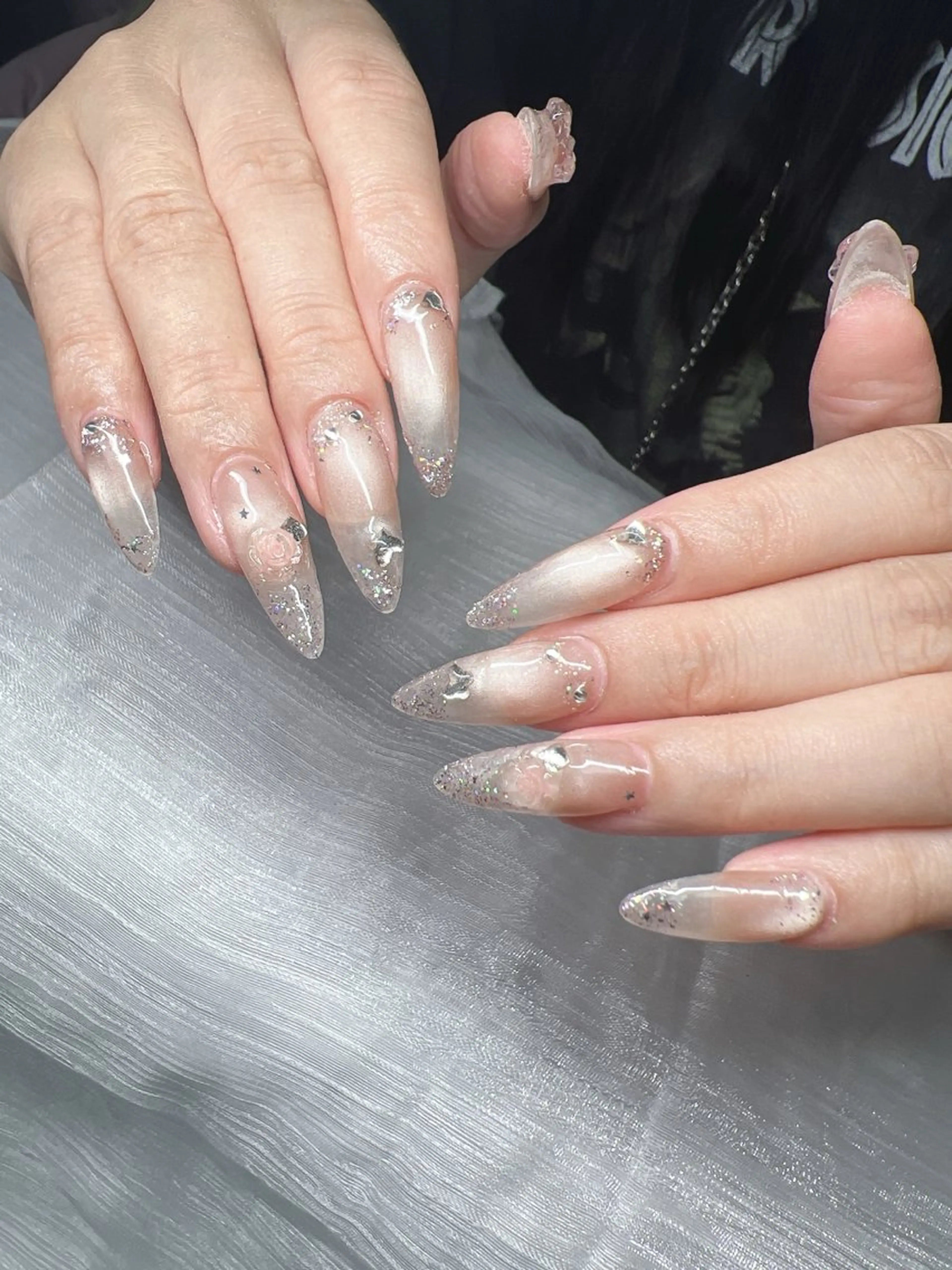 ネイル ハンドネイル Lee Nailsのネイルデザイン