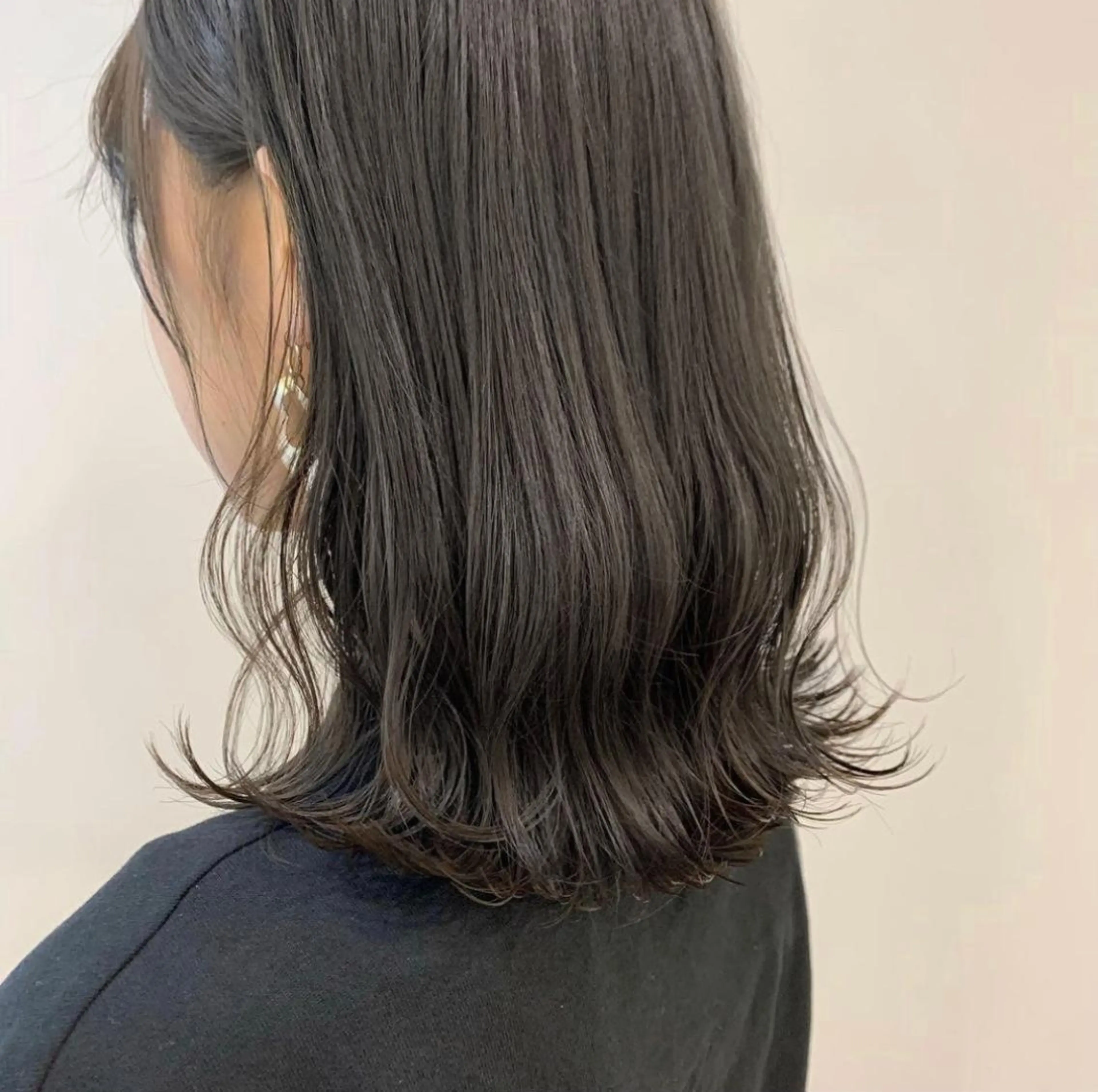 ミディアム カラー 🪞髪質改善カラー× レイヤー河村真聖🪞のヘアスタイル