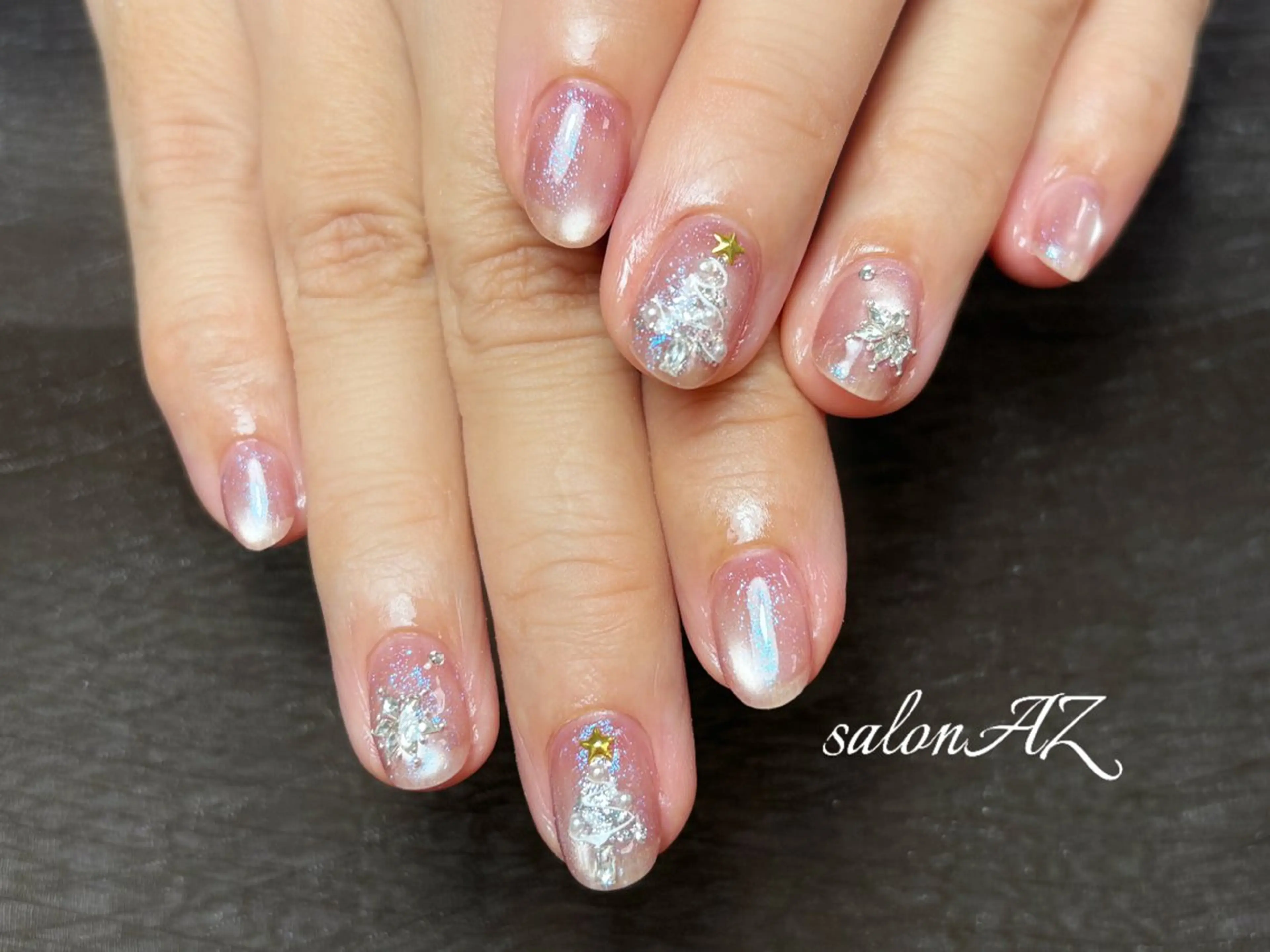 ネイル アートネイル 長さ出し フットネイル フレンチネイル ジェルネイル ハンドネイル salon AZのネイルデザイン