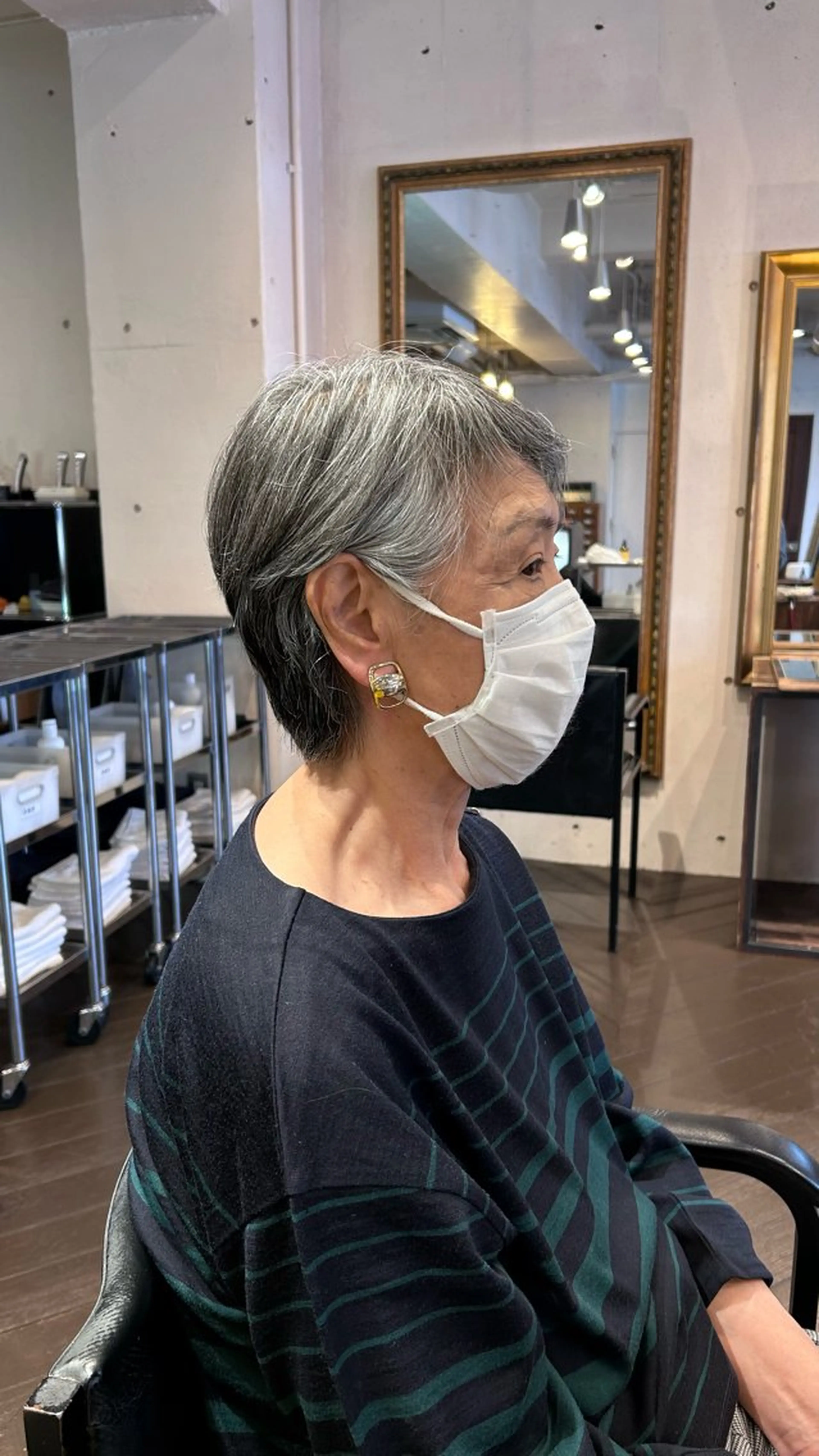 ショート L’HOMME BLANC所属・佐藤 優里奈のヘアスタイル