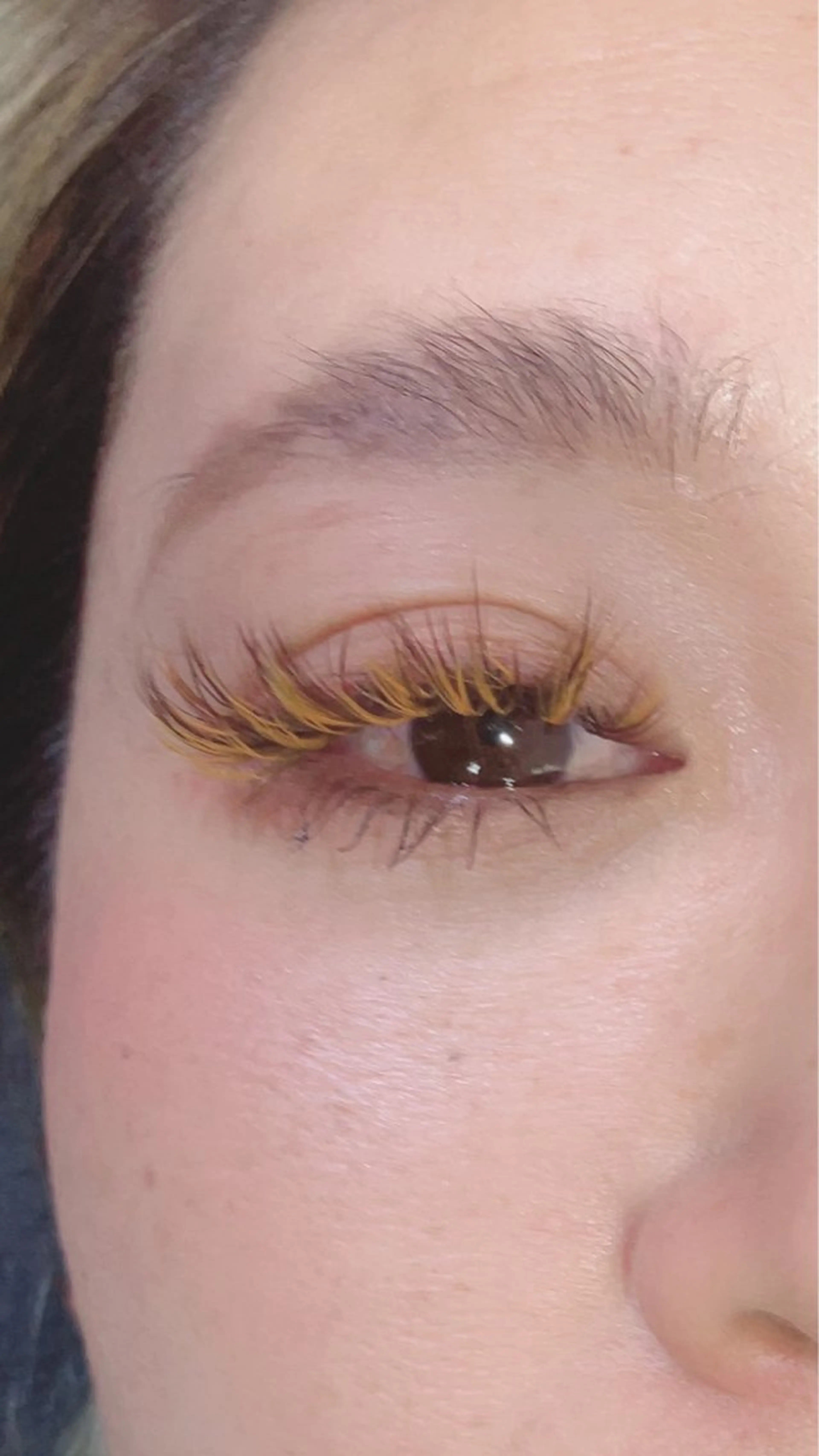 マツエク・マツパ 付け放題 カラーマツエク ボリュームラッシュ マツエク linda lashesのマツエク・マツパデザイン