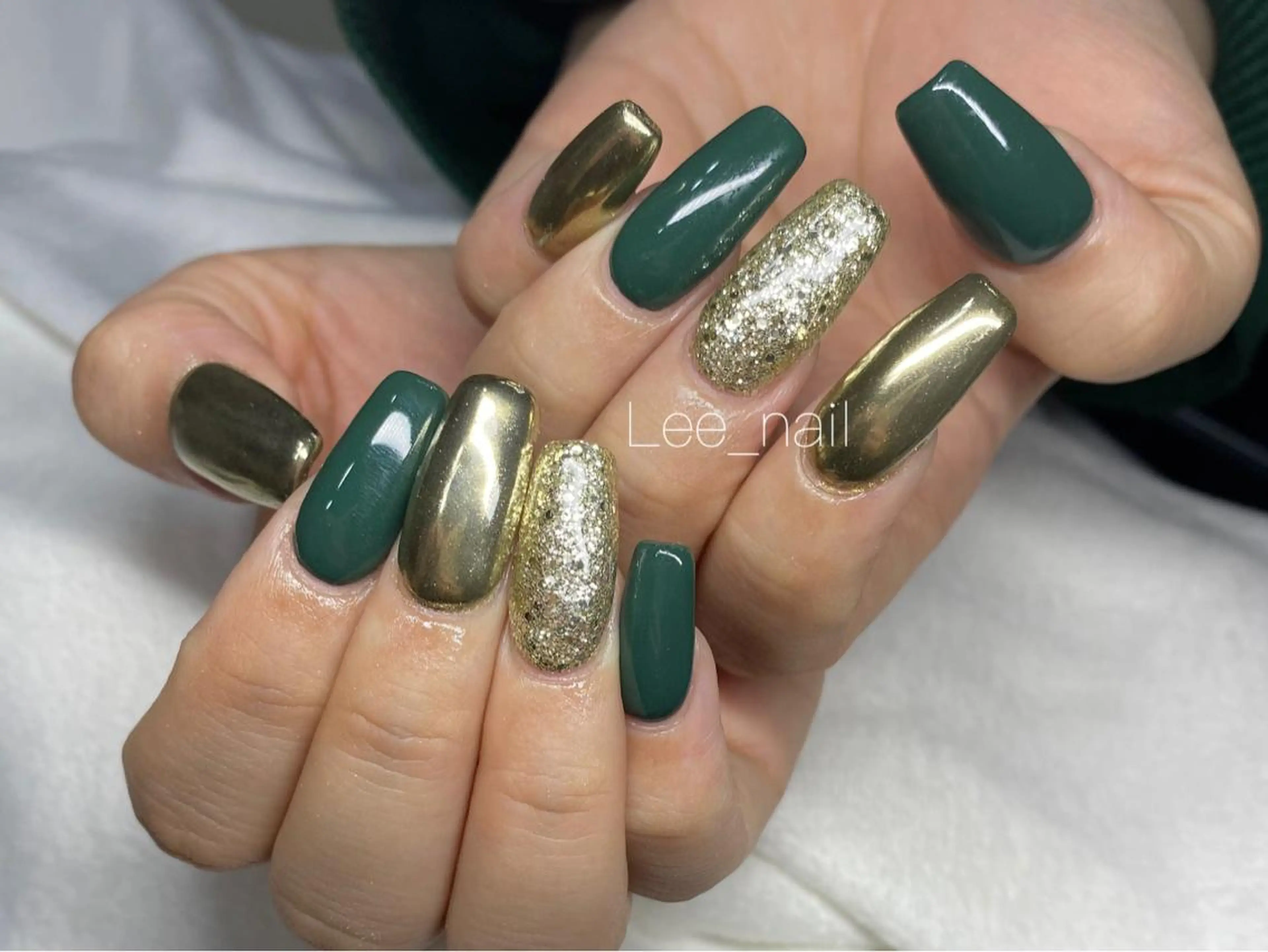 ネイル 長さ出し ミラーネイル Lee_ nailのネイルデザイン