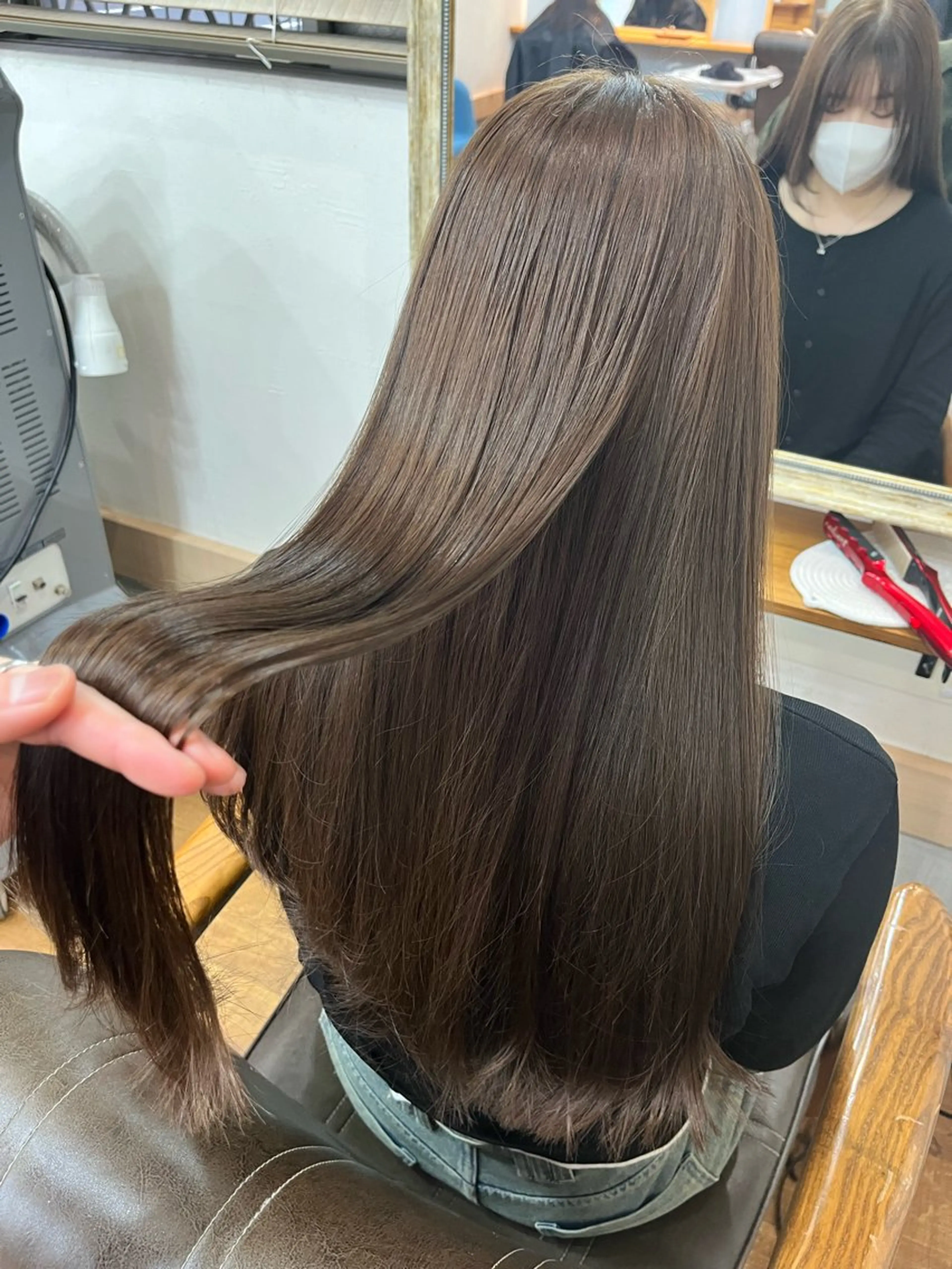 ロング カラー ダブルカラー インナーカラー 髪質改善 ヘアカラー トリートメント ヘッドスパ 🫧艶髪デザイナー 🫧白石航汰のヘアスタイル