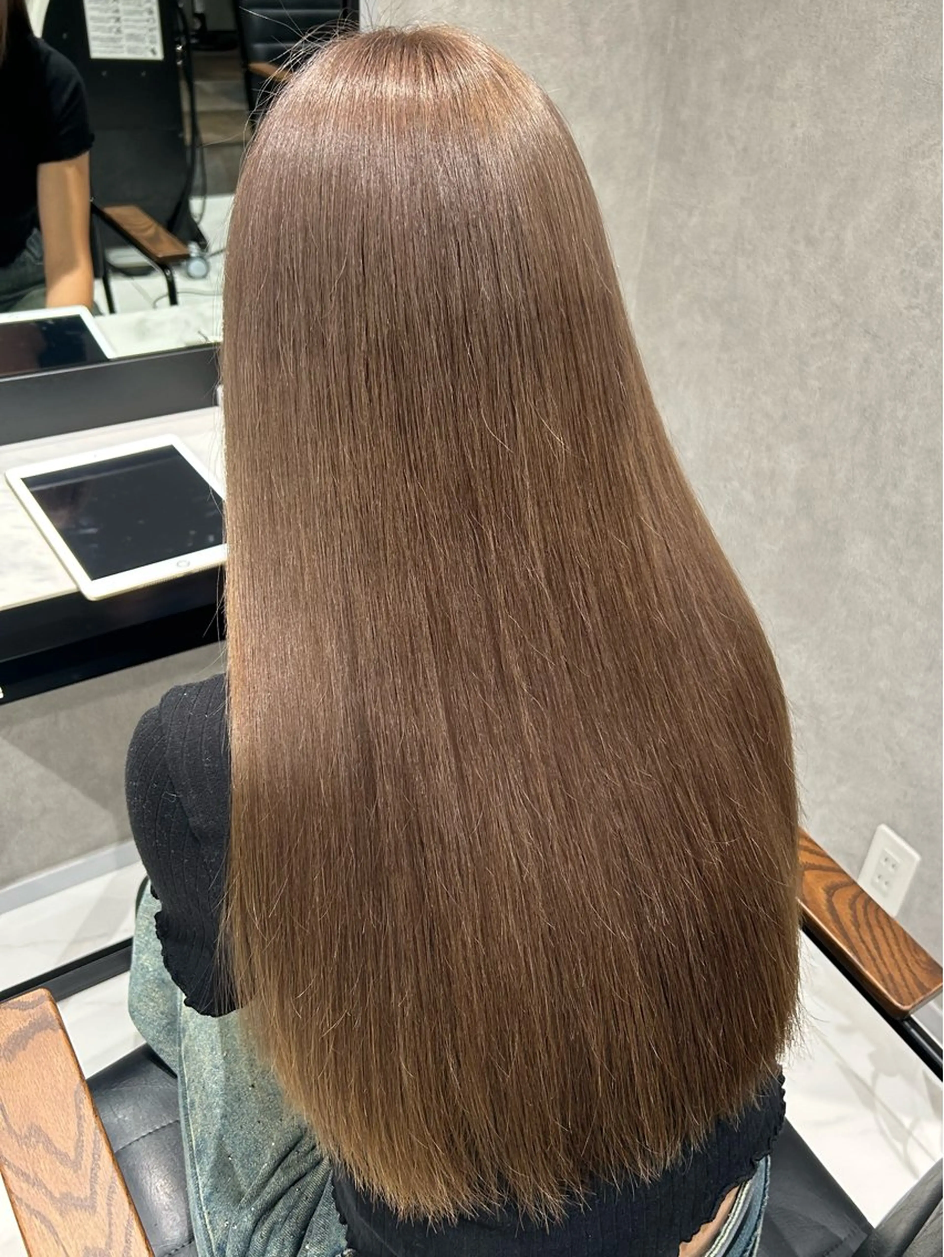カラー ヘアカラー 透明感カラー🩵 束感まつげ🪼海月のマツエク・マツパデザイン