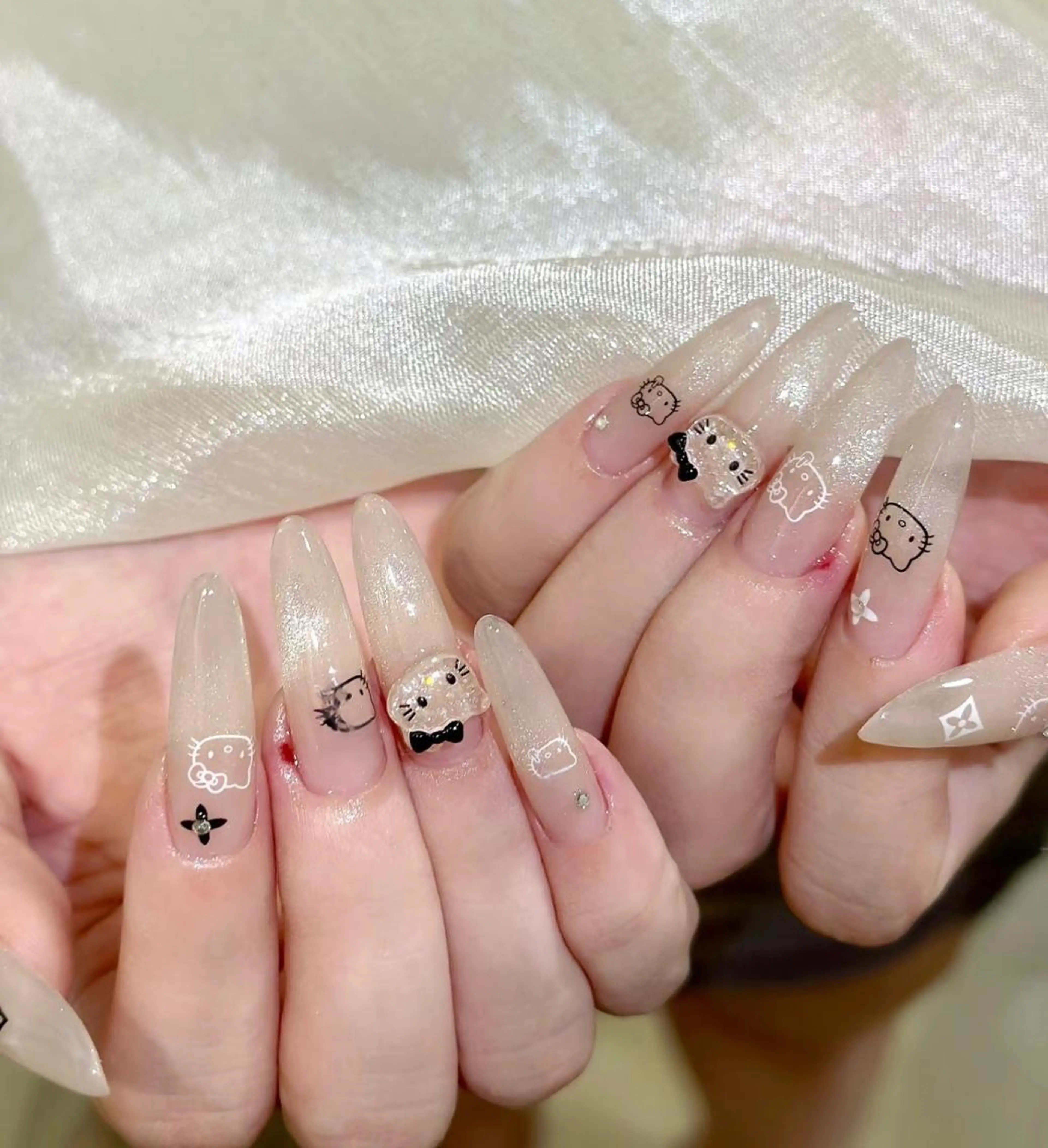 キッズ ハンドネイル 🍑 momo_nailのネイルデザイン