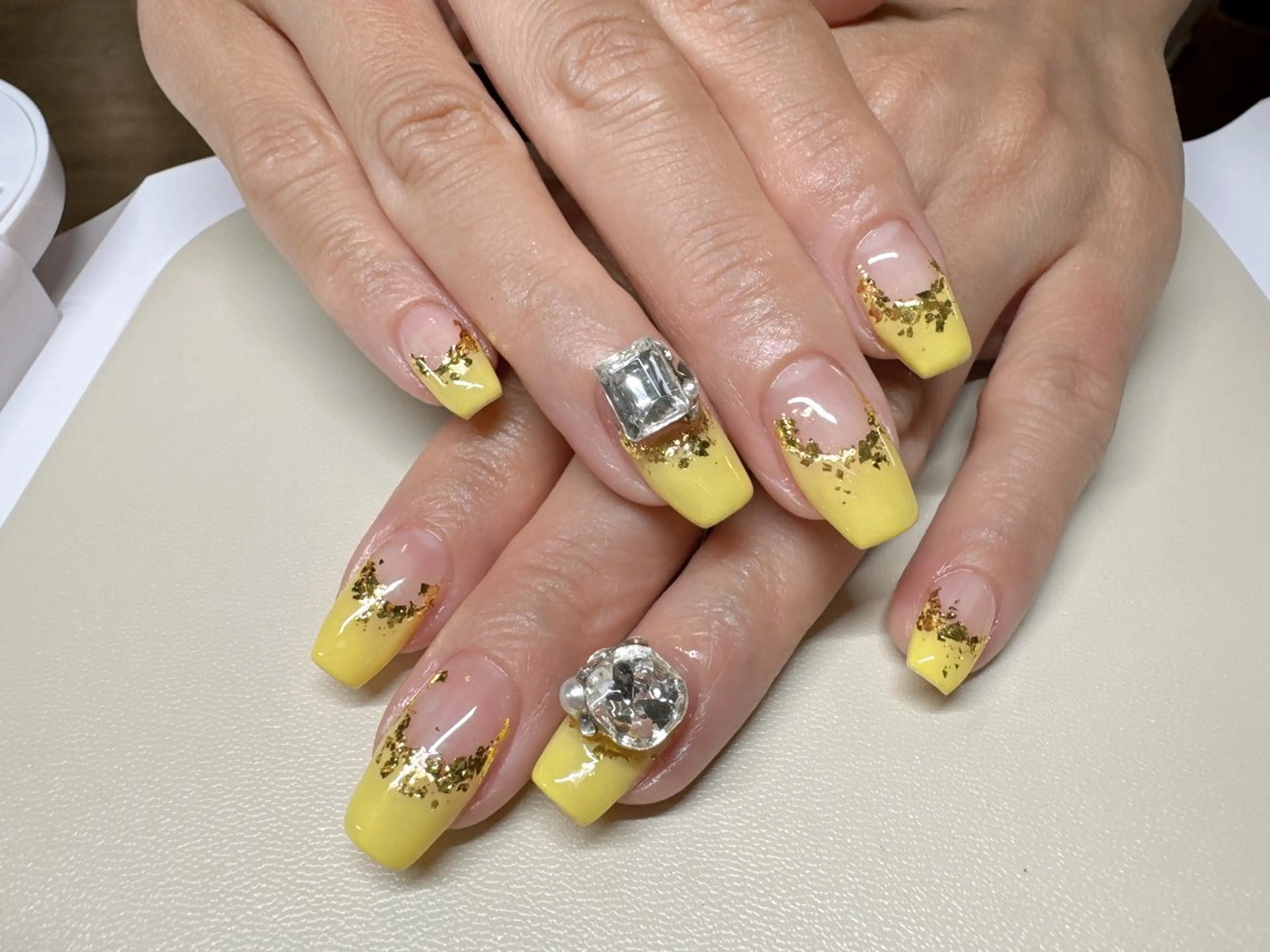 ネイル Odon Beauty  nail  salon所属・ソコ ソコのネイルデザイン