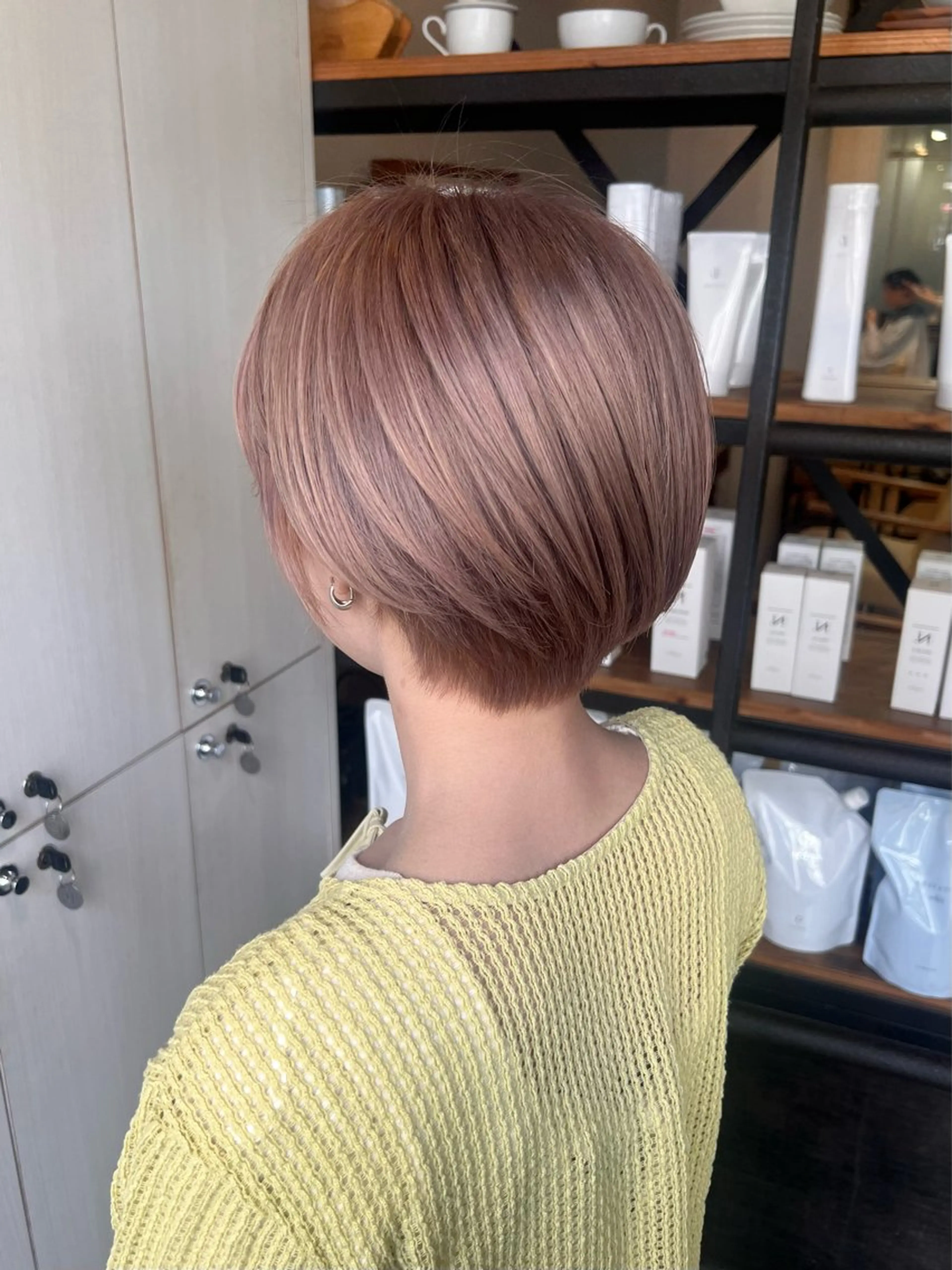 カラー ベージュカラー ピンクカラー ヘアカラー きむらなみか🪐 レイヤーモデルのヘアスタイル
