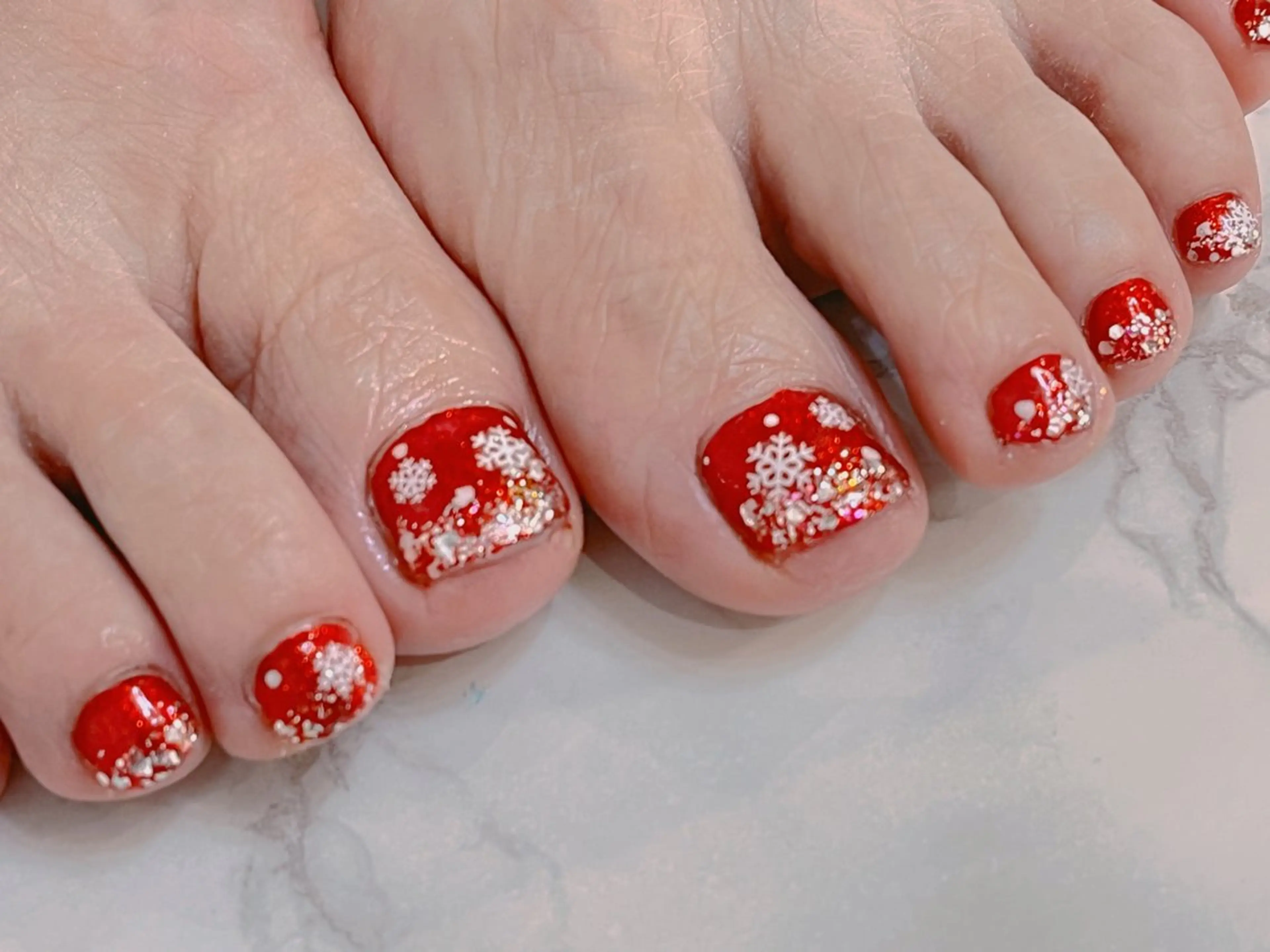 ネイル 持ち込み ニュアンスネイル シンプルネイル 冬ネイル クリスマス sincerely Nail&eyeのマツエク・マツパデザイン