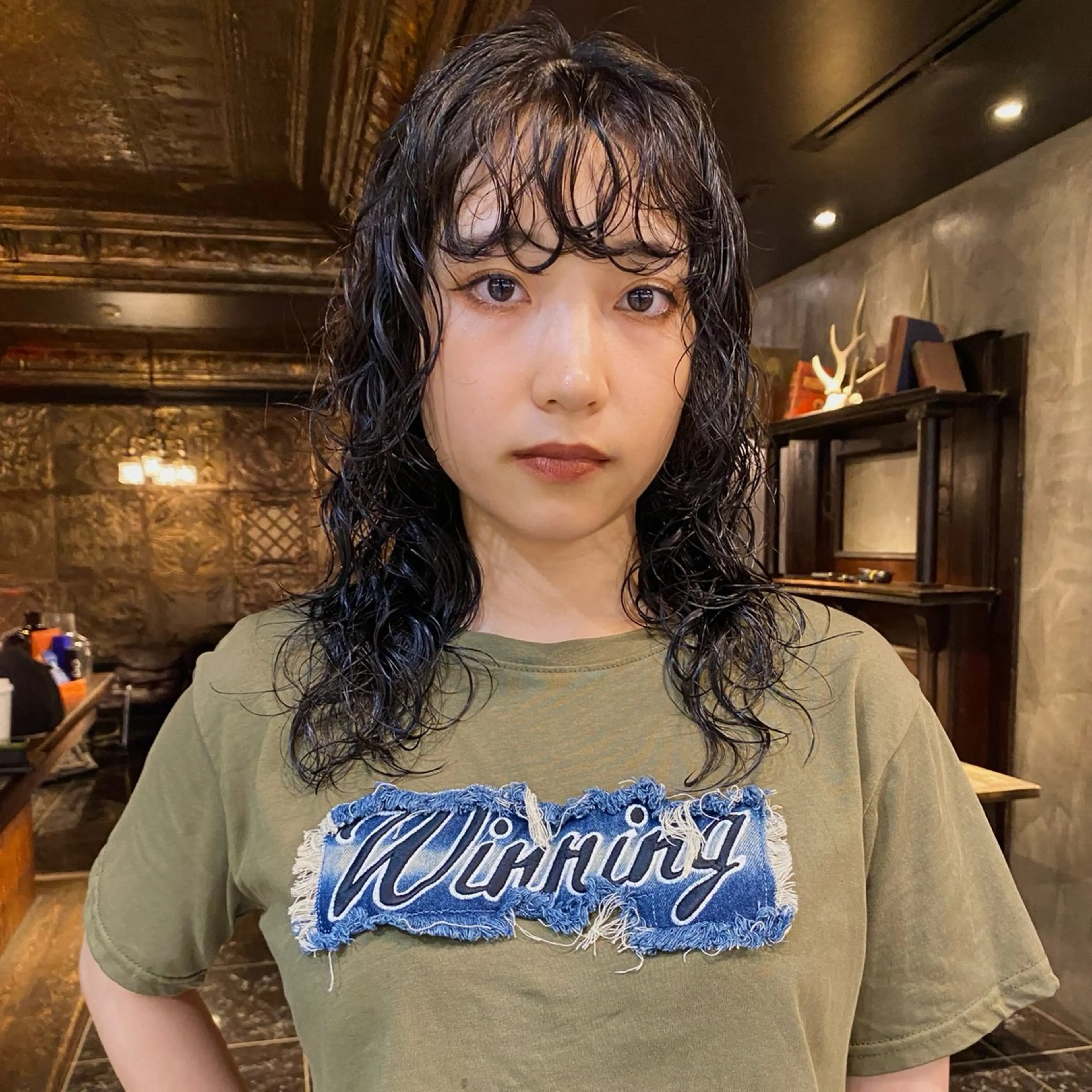 ミディアム パーマ ミディアムパーマ レイヤーカット カット パーマ トリートメント ◽️モードヘア◽️ SHOUTOのヘアスタイル