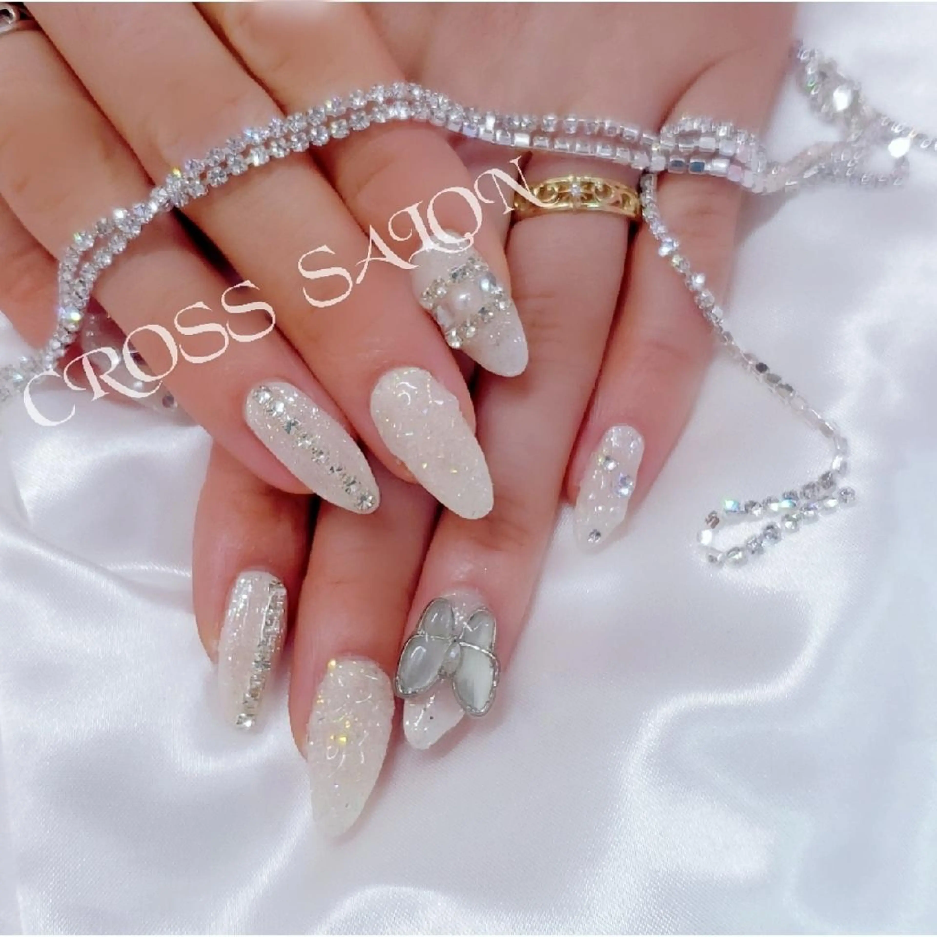 ネイル 長さ出し 氷ネイル・うるうるネイル 韓国ネイル ネイルチップ CROSS SALON/Lazy所属・CROSS  クロス のネイルデザイン