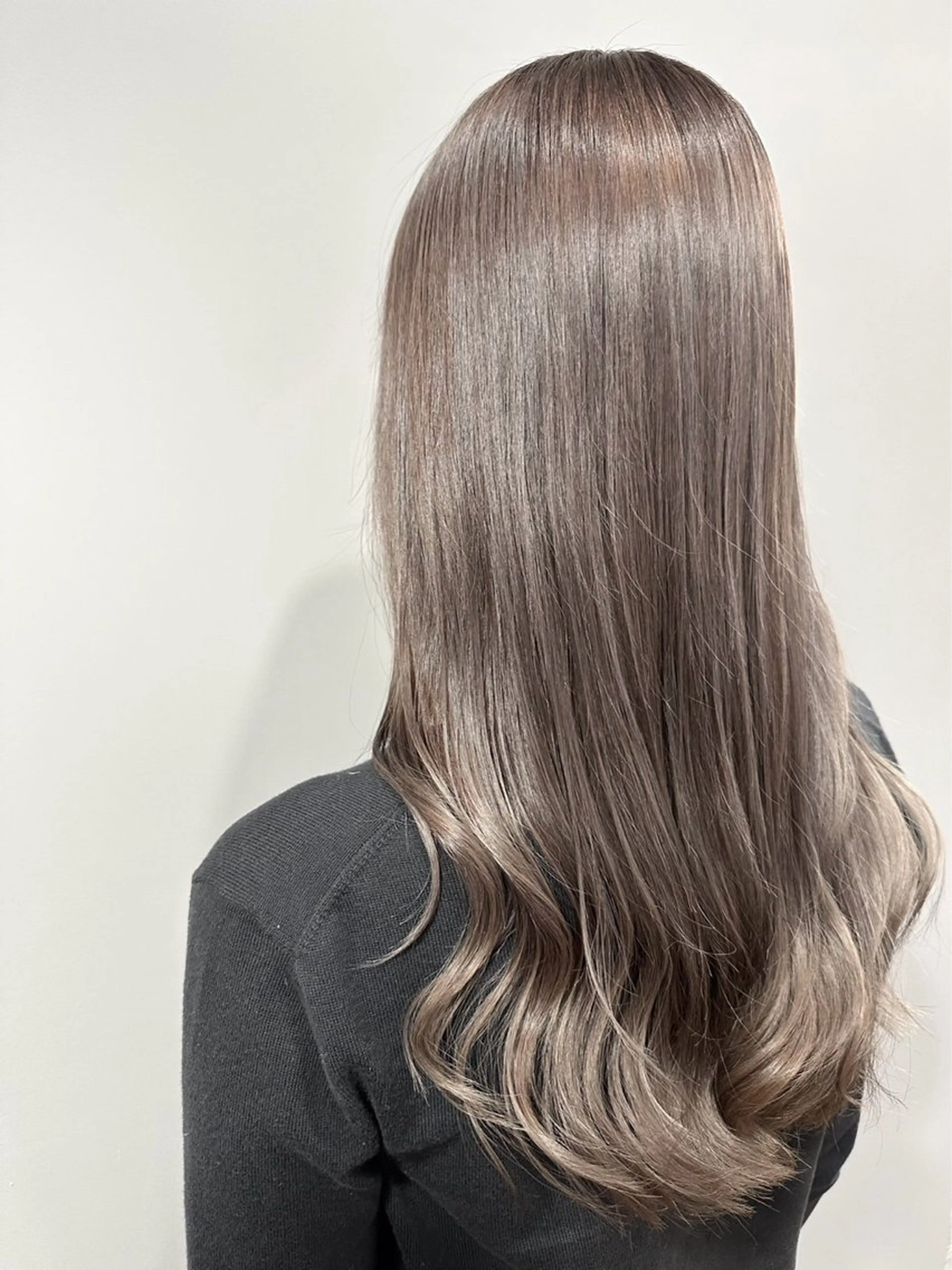 ロング PARK.なんば本店 ミルボンAujua認定サロン[パーク]所属・辻優太/ハイトーン/ デザインカラー🥀のヘアスタイル