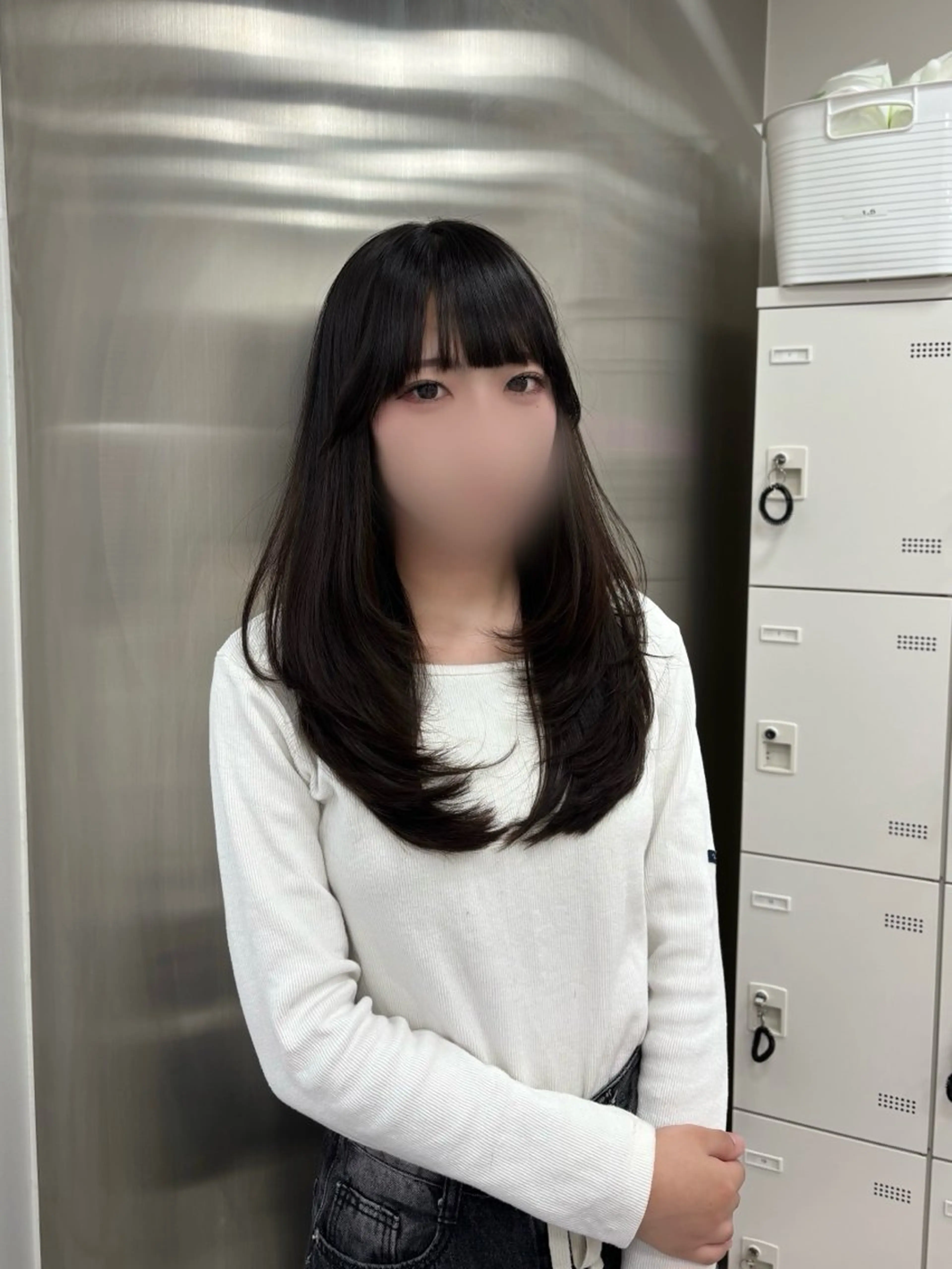 セミロング カラー カット 韓国レイヤー ハッシュカットのヘアスタイル