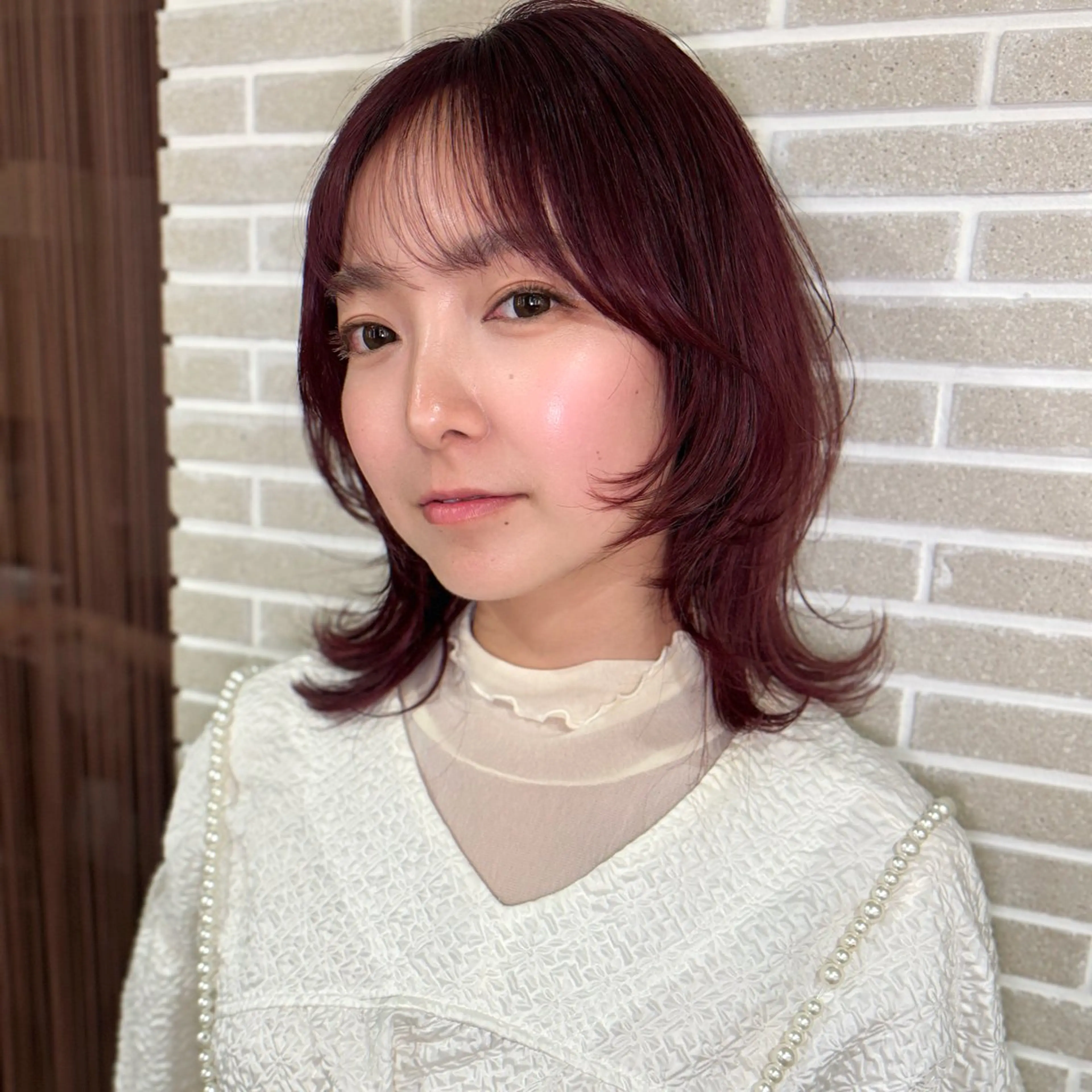 ミディアム 顔まわりカット レイヤー桑原 日花理のヘアスタイル