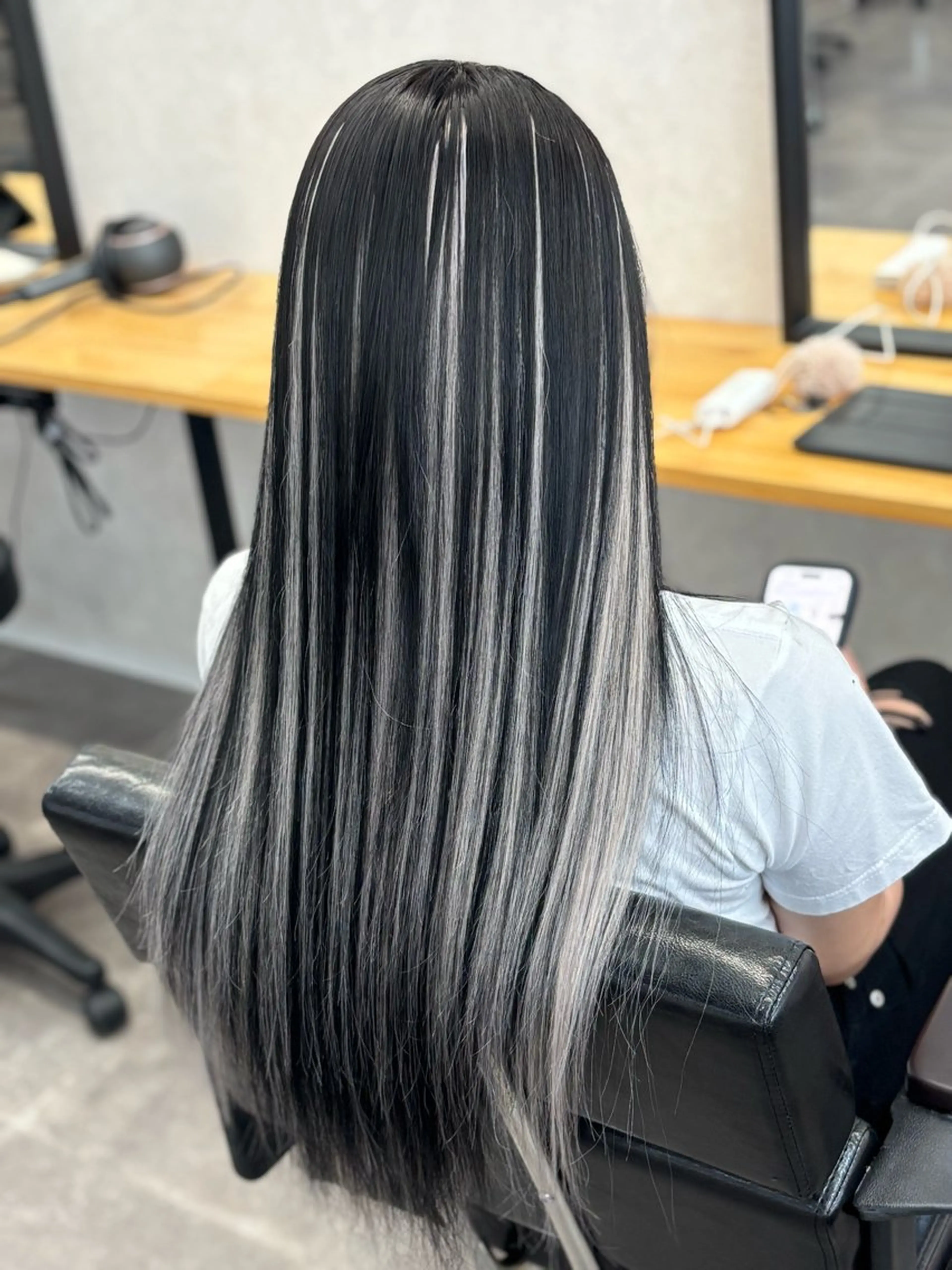 ロング エクステ レイヤーカット エクステ エクステ/心斎橋/ ハイトーン/ミサキのヘアスタイル